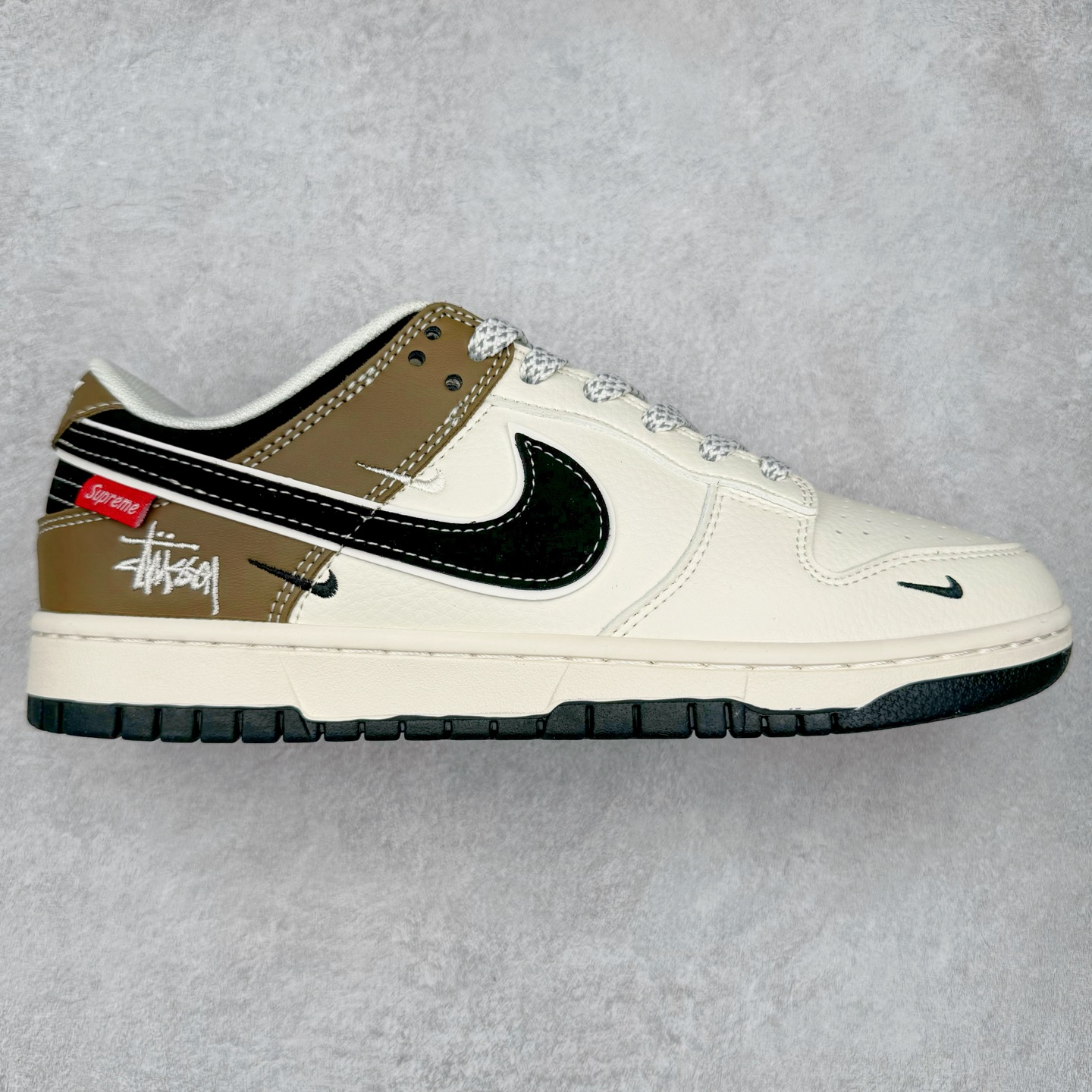 NK Dunk Low 定制配色 XS6089-502 大厂出品 极力推荐 原装头层材料 独家版型蒸餾加工帶來的是更好的视觉和脚感体验大厂纯原品质出货 清洁度 电绣工艺 皮料切割干净无任何毛边 细节完美 尺码：36 36.5 37.5 38 38.5 39 40 40.5 41 42 42.5 43 44 44.5 45-选品中心