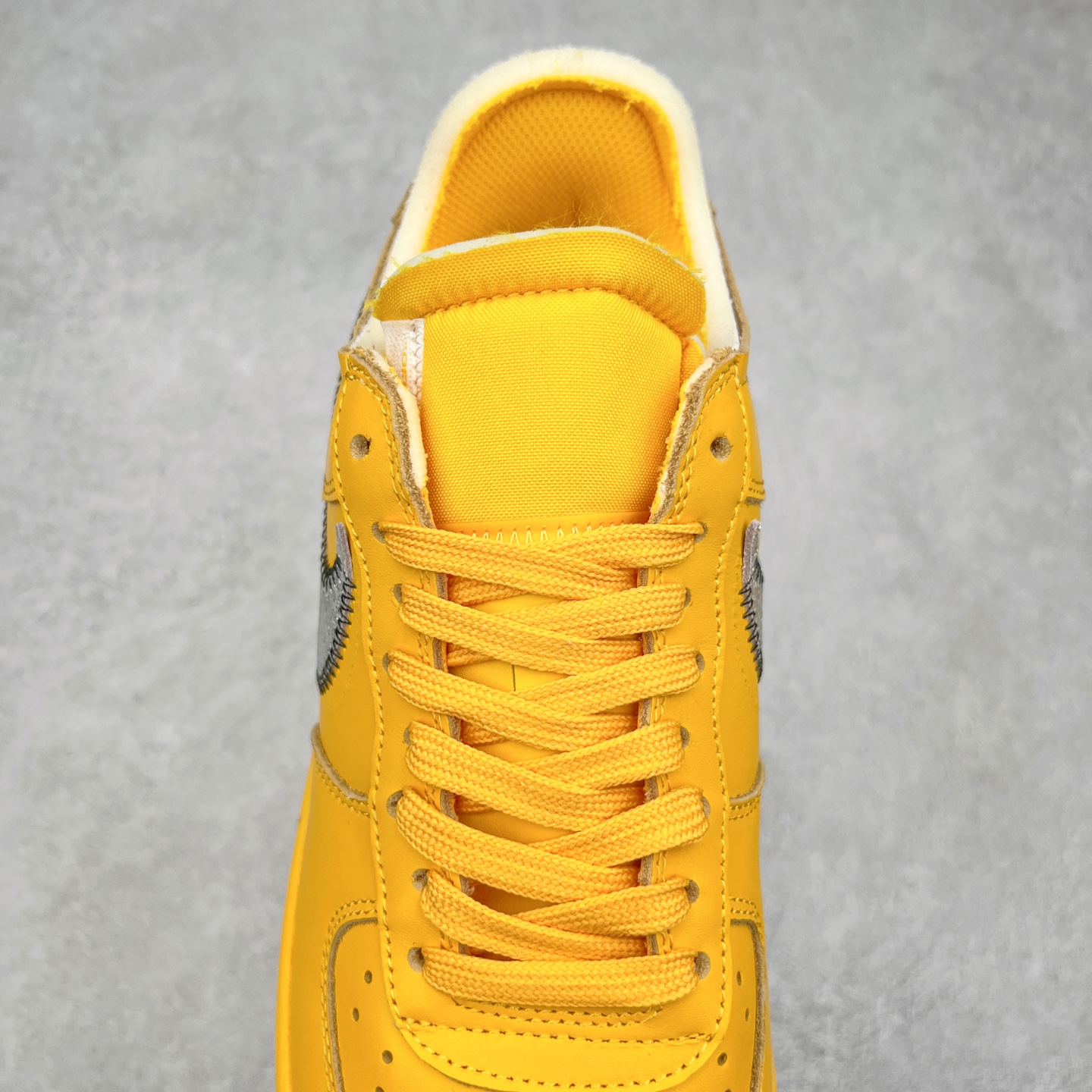 图片[5]-＃特价福利 Off-White x NK Air Force 1 \\\”MCA\\\” 空军一号低帮板鞋 OW联名艺术馆 尺码：36 36.5 37.5 38 38.5 39 40 40.5 41 42 42.5 43 44 44.5 45-选品中心