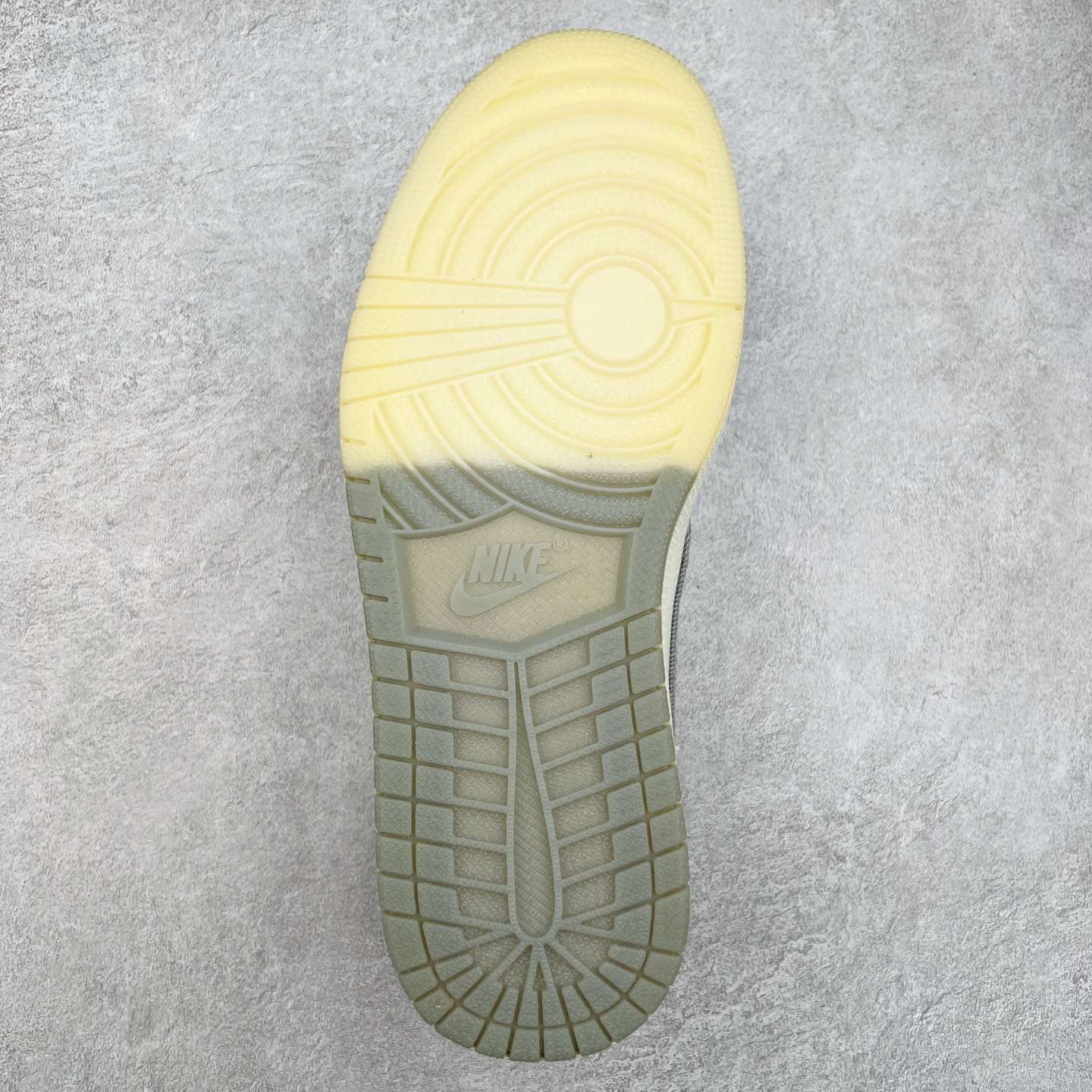 图片[9]-TS x Air Jordan AJ1 Low 倒钩低帮联名定制配色 JH6088-705 原厂内置气垫魔块 A模大底 头层小牛皮 鞋舌AJ原厂专用牛津布+AJ专用反口珍珠布+原厂无杂质高弹内里海棉+特殊封边弹力鞋带 尺码：36 36.5 37.5 38 38.5 39 40 40.5 41 42 42.5 43 44 44.5 45 46 47.5-选品中心