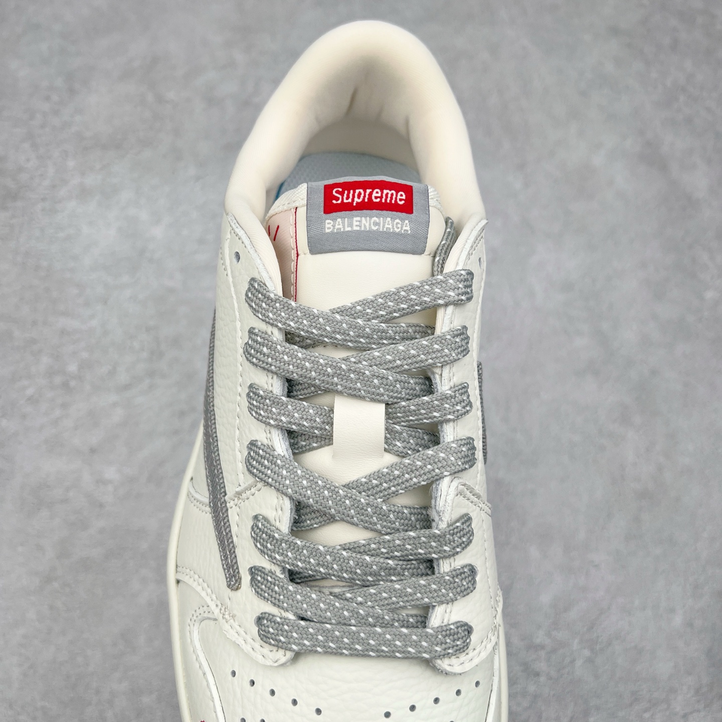 图片[5]-TS x Air Jordan AJ1 Low 倒钩低帮联名定制配色 JH6088-705 原厂内置气垫魔块 A模大底 头层小牛皮 鞋舌AJ原厂专用牛津布+AJ专用反口珍珠布+原厂无杂质高弹内里海棉+特殊封边弹力鞋带 尺码：36 36.5 37.5 38 38.5 39 40 40.5 41 42 42.5 43 44 44.5 45 46 47.5-选品中心