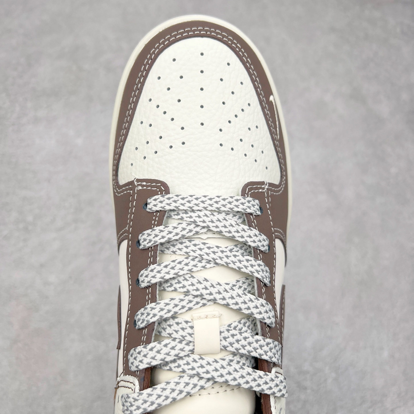 图片[4]-NK Dunk Low 定制配色 AG3702-854 大厂出品 极力推荐 原装头层材料 独家版型蒸餾加工帶來的是更好的视觉和脚感体验大厂纯原品质出货 清洁度 电绣工艺 皮料切割干净无任何毛边 细节完美 尺码：36 36.5 37.5 38 38.5 39 40 40.5 41 42 42.5 43 44 44.5 45-选品中心