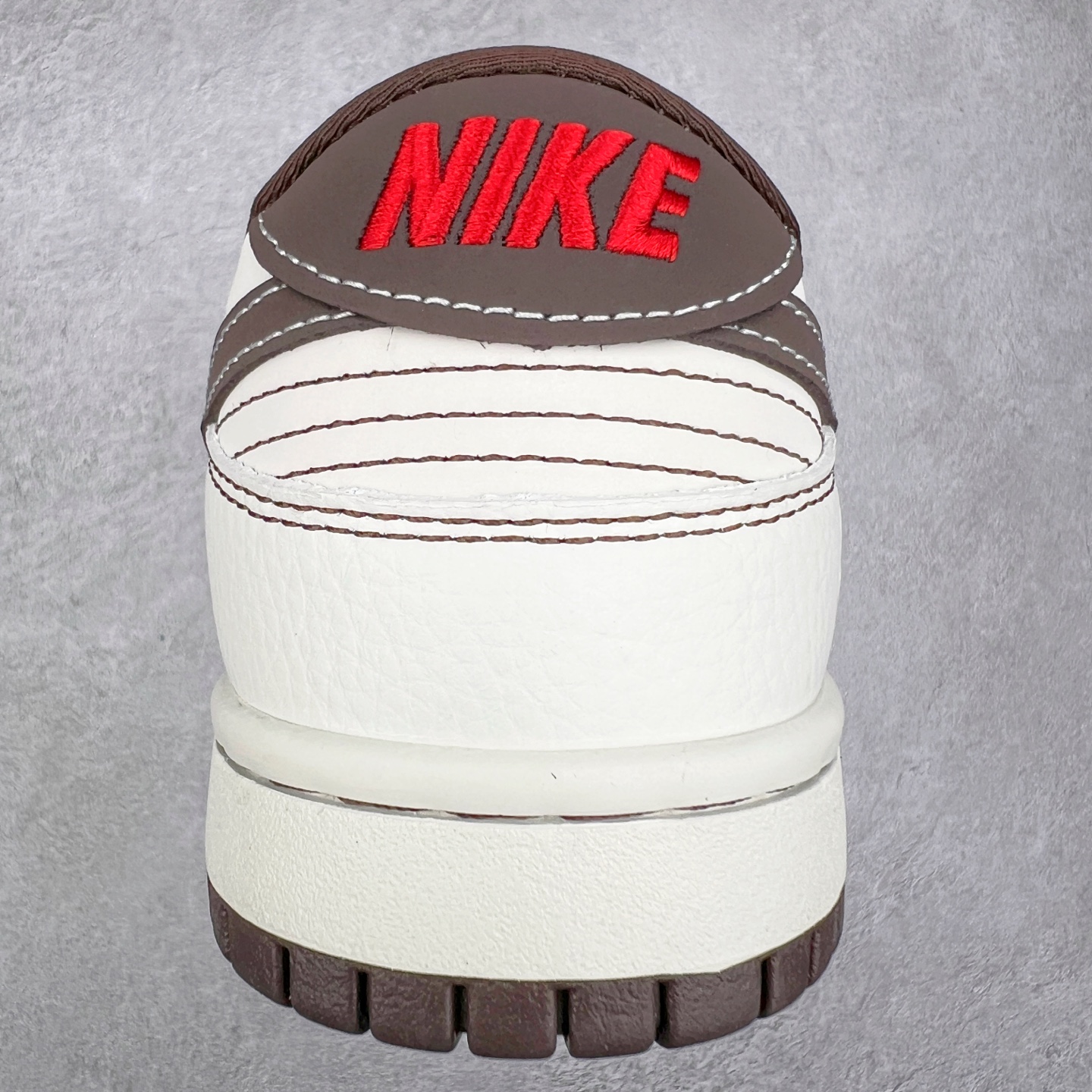 图片[8]-NK Dunk Low 定制配色 AG3702-854 大厂出品 极力推荐 原装头层材料 独家版型蒸餾加工帶來的是更好的视觉和脚感体验大厂纯原品质出货 清洁度 电绣工艺 皮料切割干净无任何毛边 细节完美 尺码：36 36.5 37.5 38 38.5 39 40 40.5 41 42 42.5 43 44 44.5 45-选品中心