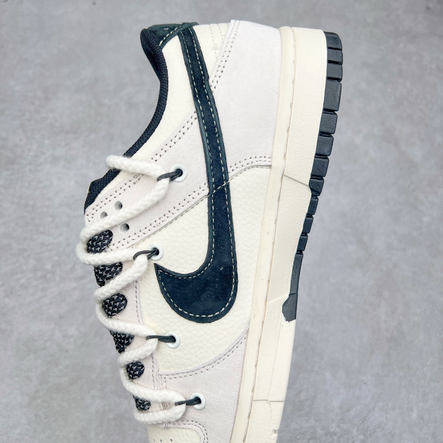 图片[7]-NK Dunk Low 定制配色 YX5066-238 大厂出品 极力推荐 原装头层材料 独家版型蒸餾加工帶來的是更好的视觉和脚感体验大厂纯原品质出货 清洁度 电绣工艺 皮料切割干净无任何毛边 细节完美 尺码：36 36.5 37.5 38 38.5 39 40 40.5 41 42 42.5 43 44 44.5 45-选品中心