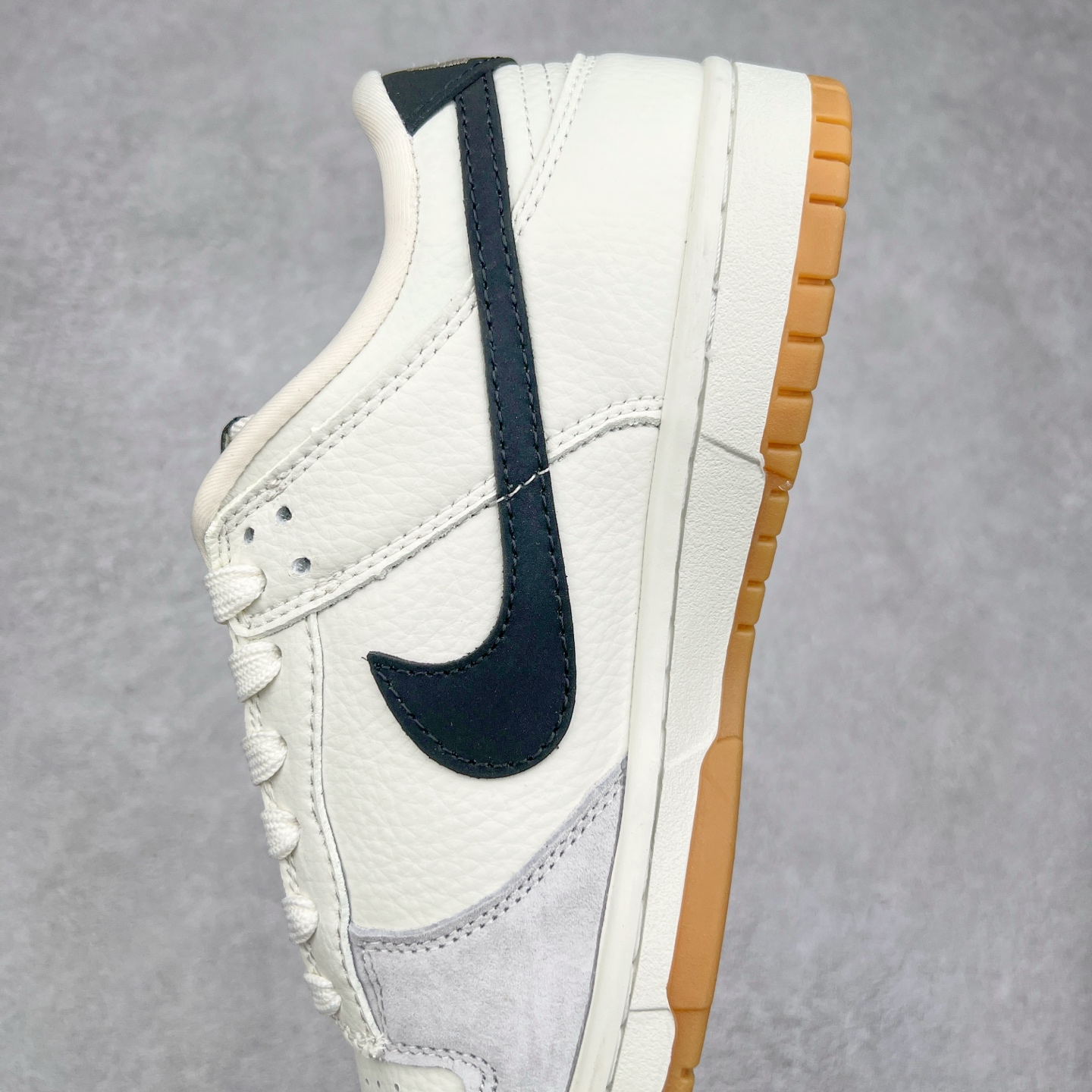 图片[7]-NK Dunk Low 定制配色 CH6336-227 大厂出品 极力推荐 原装头层材料 独家版型蒸餾加工帶來的是更好的视觉和脚感体验大厂纯原品质出货 清洁度 电绣工艺 皮料切割干净无任何毛边 细节完美 尺码：36 36.5 37.5 38 38.5 39 40 40.5 41 42 42.5 43 44 44.5 45-选品中心