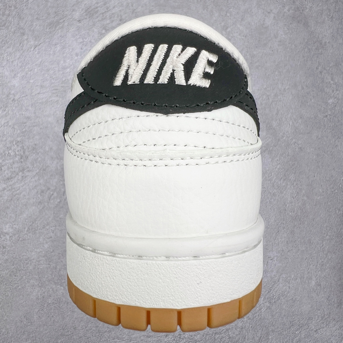 图片[8]-NK Dunk Low 定制配色 CH6336-227 大厂出品 极力推荐 原装头层材料 独家版型蒸餾加工帶來的是更好的视觉和脚感体验大厂纯原品质出货 清洁度 电绣工艺 皮料切割干净无任何毛边 细节完美 尺码：36 36.5 37.5 38 38.5 39 40 40.5 41 42 42.5 43 44 44.5 45-选品中心