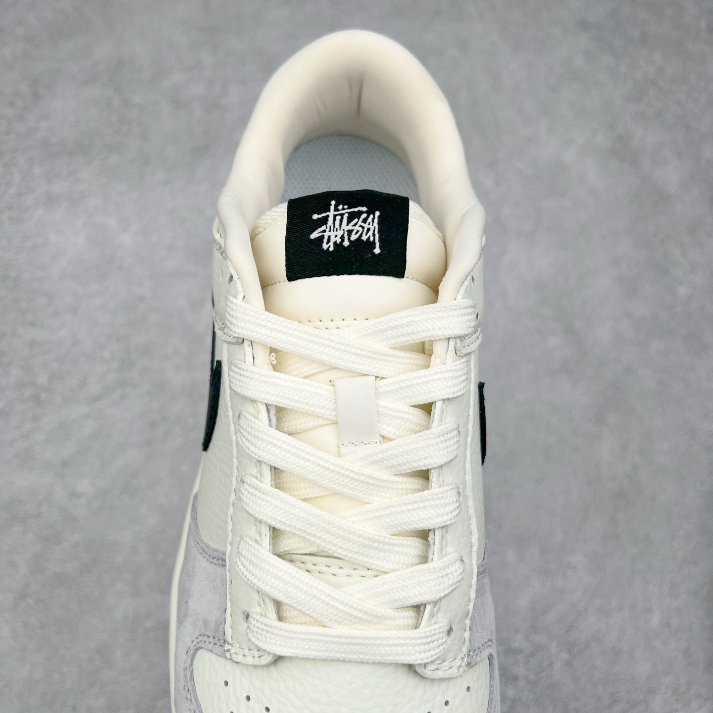 图片[5]-NK Dunk Low 定制配色 CH6336-227 大厂出品 极力推荐 原装头层材料 独家版型蒸餾加工帶來的是更好的视觉和脚感体验大厂纯原品质出货 清洁度 电绣工艺 皮料切割干净无任何毛边 细节完美 尺码：36 36.5 37.5 38 38.5 39 40 40.5 41 42 42.5 43 44 44.5 45-选品中心