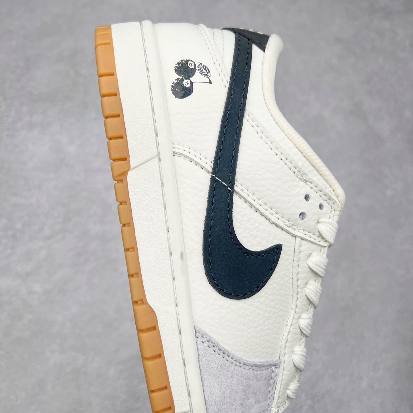 图片[6]-NK Dunk Low 定制配色 CH6336-227 大厂出品 极力推荐 原装头层材料 独家版型蒸餾加工帶來的是更好的视觉和脚感体验大厂纯原品质出货 清洁度 电绣工艺 皮料切割干净无任何毛边 细节完美 尺码：36 36.5 37.5 38 38.5 39 40 40.5 41 42 42.5 43 44 44.5 45-选品中心