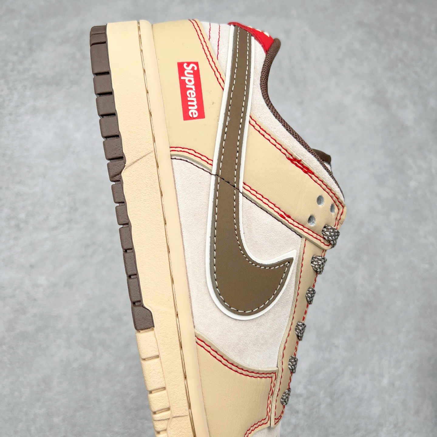 图片[6]-NK Dunk Low 定制配色 MM1089-021 大厂出品 极力推荐 原装头层材料 独家版型蒸餾加工帶來的是更好的视觉和脚感体验大厂纯原品质出货 清洁度 电绣工艺 皮料切割干净无任何毛边 细节完美 尺码：36 36.5 37.5 38 38.5 39 40 40.5 41 42 42.5 43 44 44.5 45-选品中心