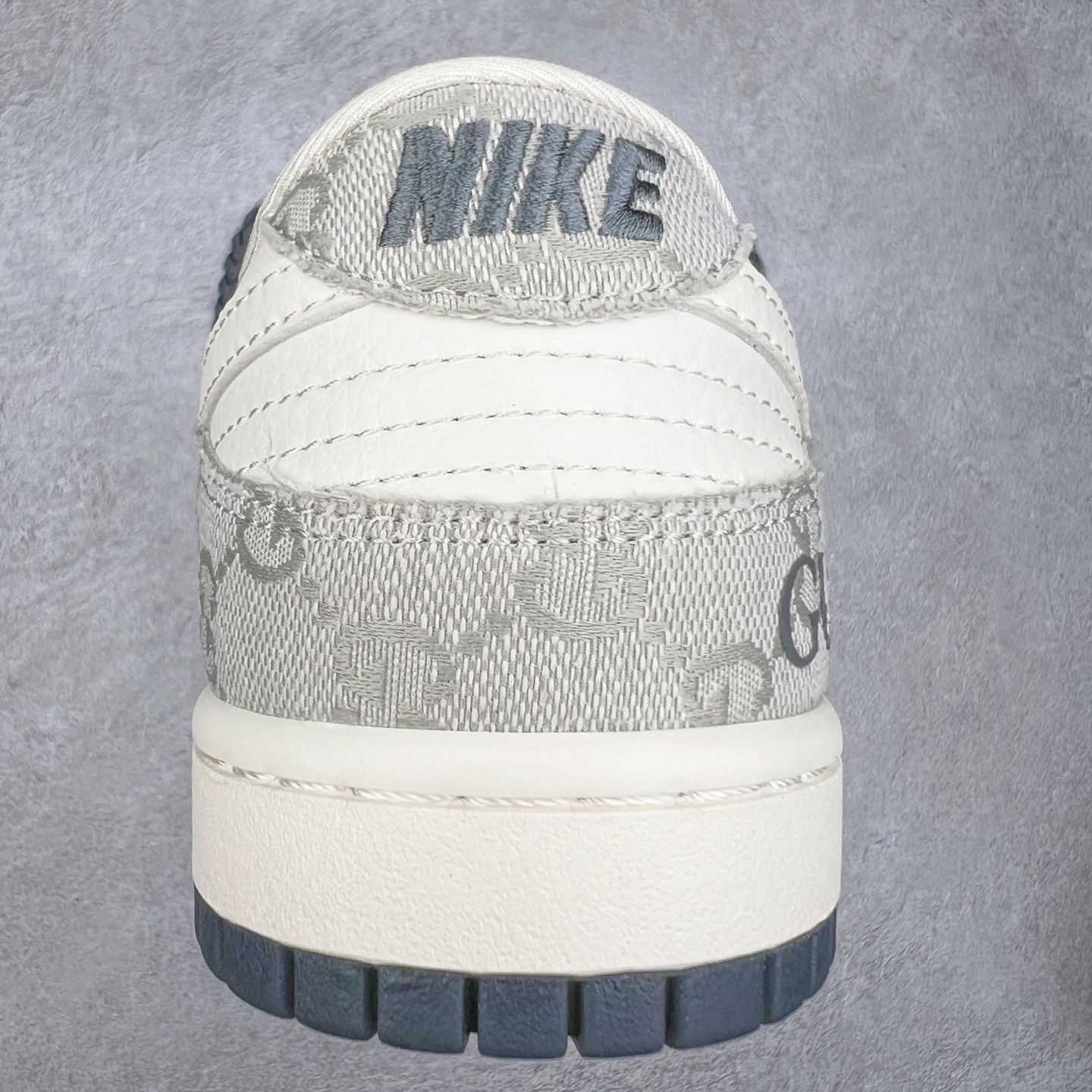 图片[8]-NK Dunk Low 定制配色 SJ2068-263 大厂出品 极力推荐 原装头层材料 独家版型蒸餾加工帶來的是更好的视觉和脚感体验大厂纯原品质出货 清洁度 电绣工艺 皮料切割干净无任何毛边 细节完美 尺码：36 36.5 37.5 38 38.5 39 40 40.5 41 42 42.5 43 44 44.5 45-选品中心