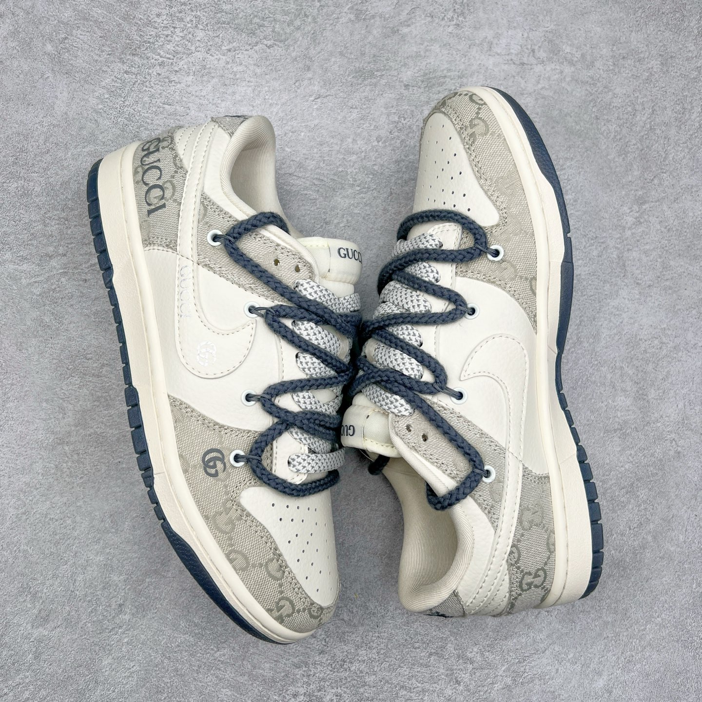 图片[3]-NK Dunk Low 定制配色 SJ2068-263 大厂出品 极力推荐 原装头层材料 独家版型蒸餾加工帶來的是更好的视觉和脚感体验大厂纯原品质出货 清洁度 电绣工艺 皮料切割干净无任何毛边 细节完美 尺码：36 36.5 37.5 38 38.5 39 40 40.5 41 42 42.5 43 44 44.5 45-选品中心