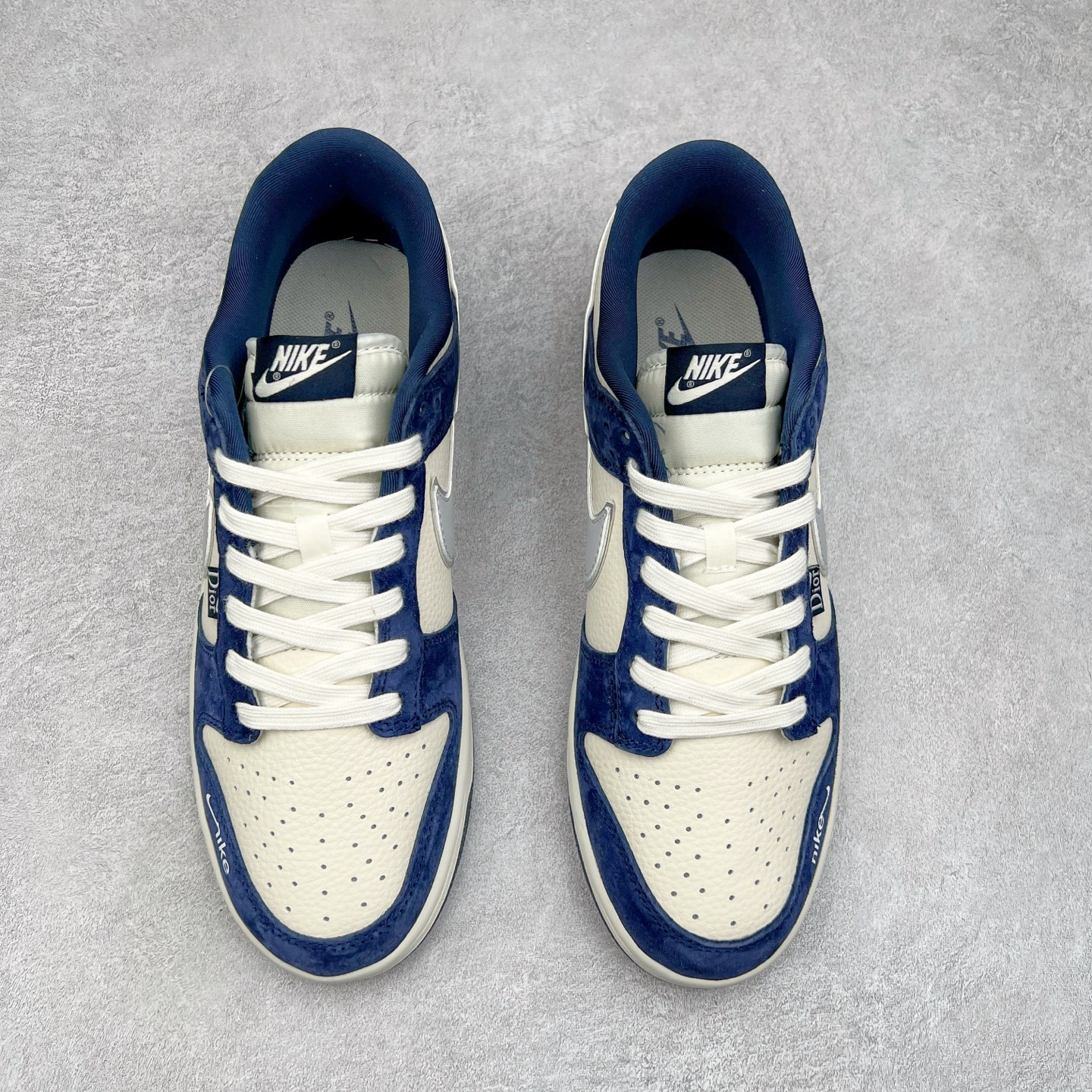 图片[2]-NK Dunk Low 定制配色 KK1333-033 大厂出品 极力推荐 原装头层材料 独家版型蒸餾加工帶來的是更好的视觉和脚感体验大厂纯原品质出货 清洁度 电绣工艺 皮料切割干净无任何毛边 细节完美 尺码：36 36.5 37.5 38 38.5 39 40 40.5 41 42 42.5 43 44 44.5 45-选品中心