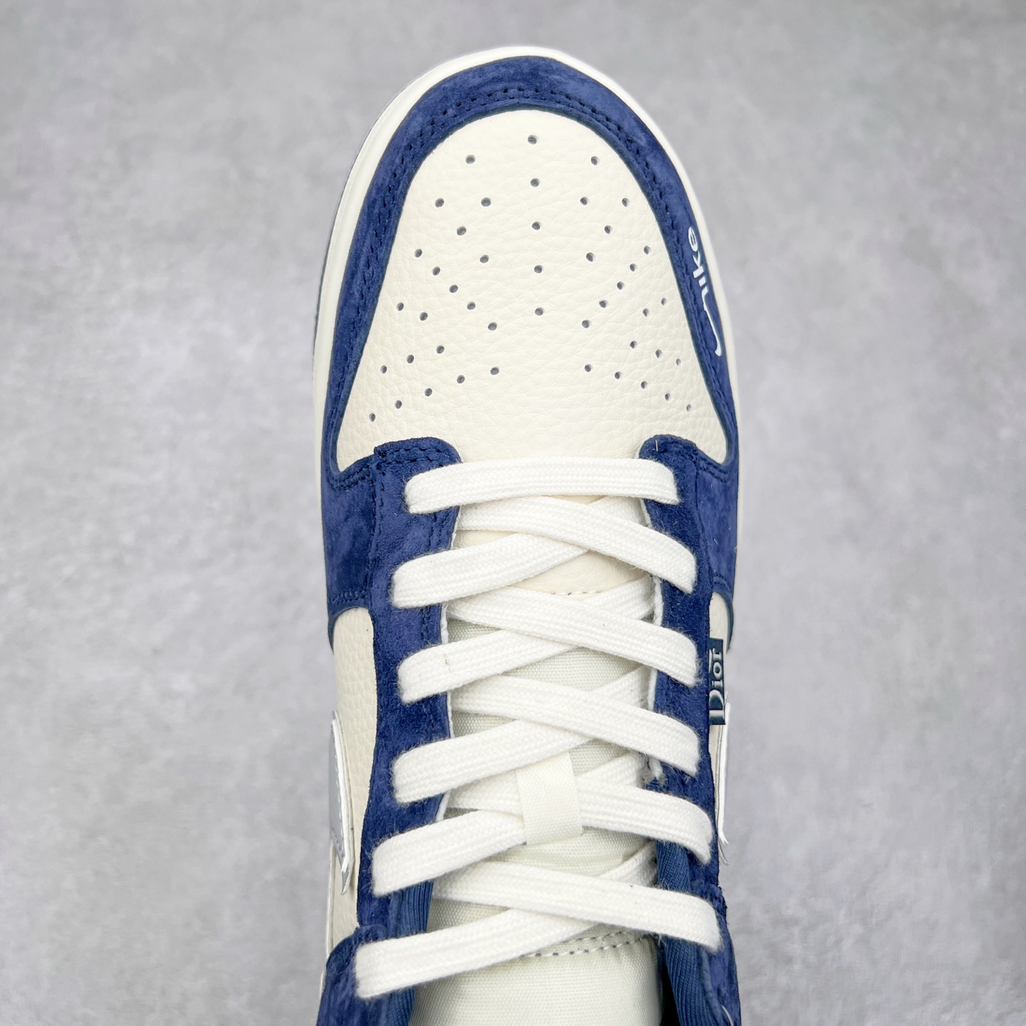 图片[4]-NK Dunk Low 定制配色 KK1333-033 大厂出品 极力推荐 原装头层材料 独家版型蒸餾加工帶來的是更好的视觉和脚感体验大厂纯原品质出货 清洁度 电绣工艺 皮料切割干净无任何毛边 细节完美 尺码：36 36.5 37.5 38 38.5 39 40 40.5 41 42 42.5 43 44 44.5 45-选品中心