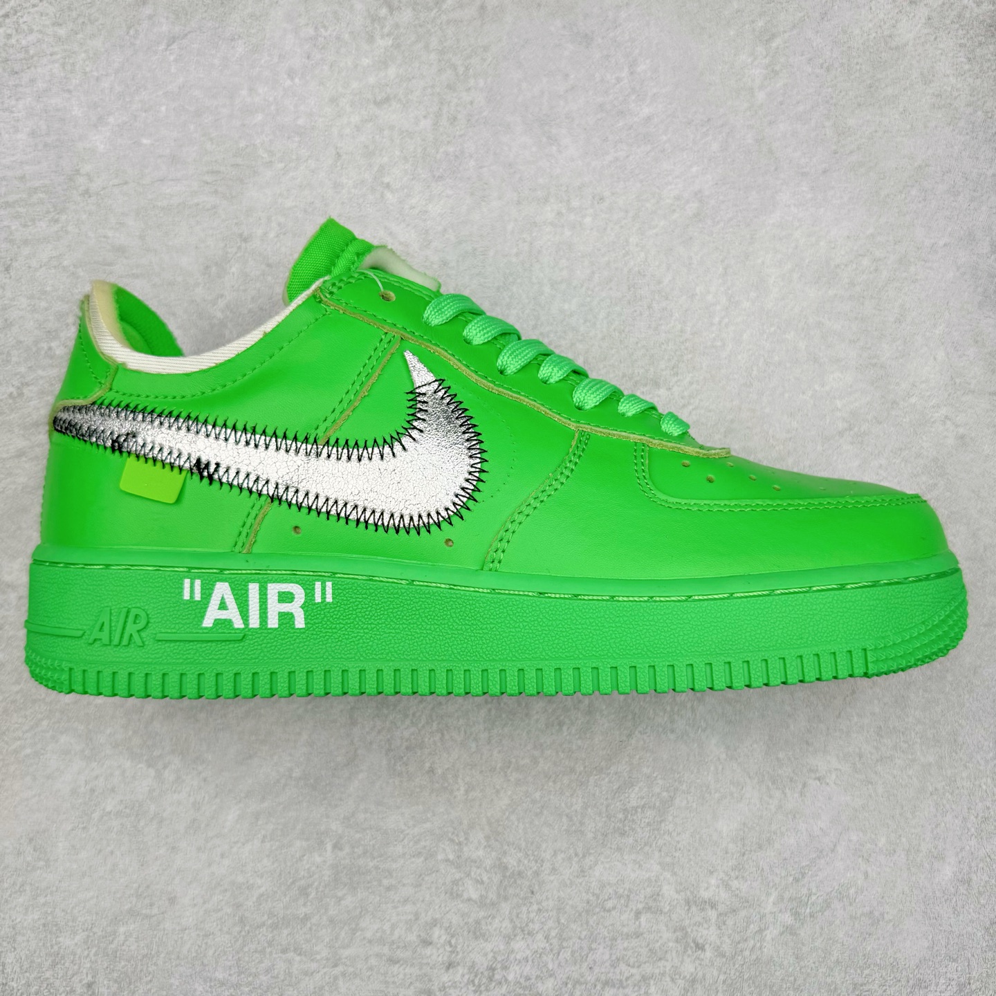 #特价福利 Off-White x NK Air Force 1 \\\”MCA\\\” 空军一号低帮板鞋 OW联名艺术馆 尺码:36 36.5 37.5 38 38.5 39 40 40.5 41 42 42.5 43 44 44.5 45-选品中心