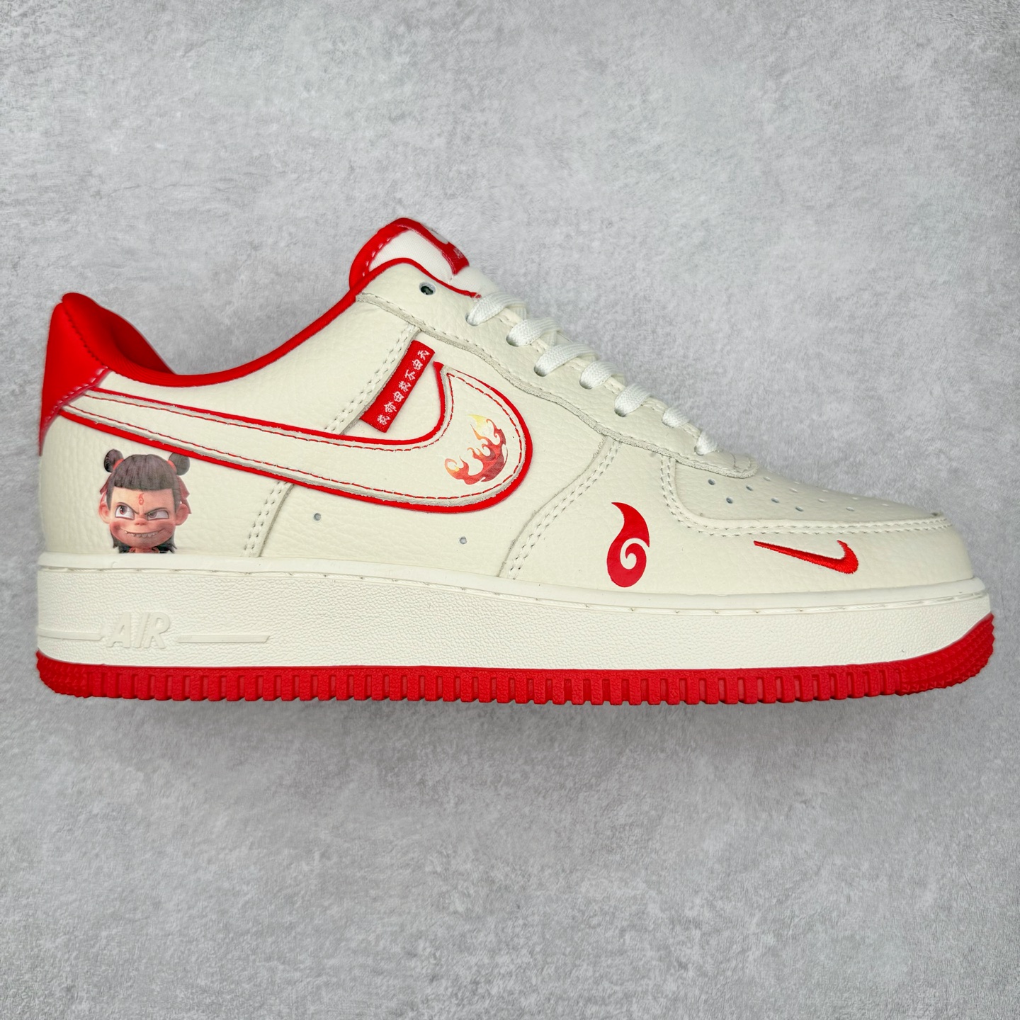 NK Air Force 1´07 Low 空军一号低帮百搭休闲运动板鞋 KK1988-059 柔软、弹性十足的缓震性能和出色的中底设计 横跨复古与现代的外型结合 造就出风靡全球 三十多年的Force 1 直到今天还深受青睐 尺码:36 36.5 37.5 38 38.5 39 40 40.5 41 42 42.5 43 44 44.5 45-选品中心