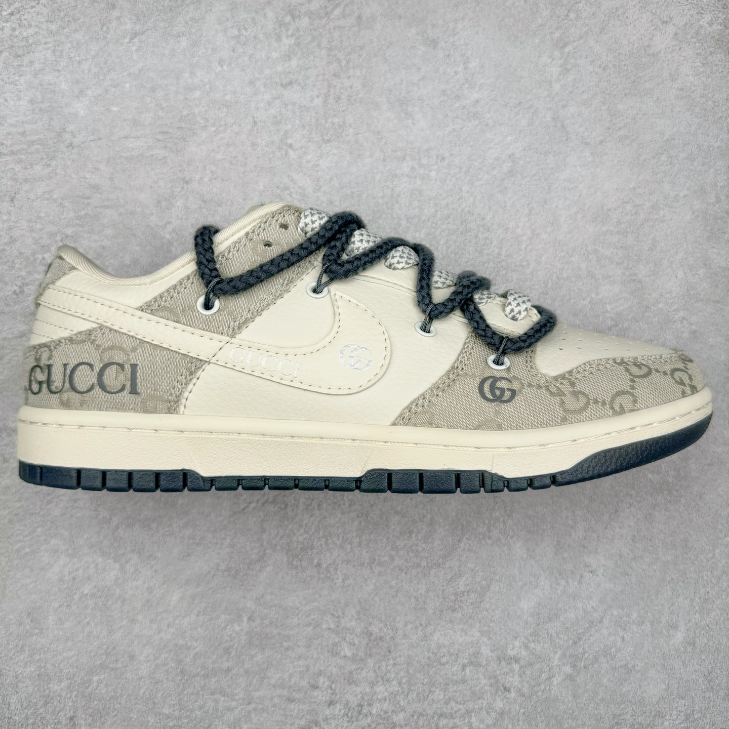 NK Dunk Low 定制配色 SJ2068-263 大厂出品 极力推荐 原装头层材料 独家版型蒸餾加工帶來的是更好的视觉和脚感体验大厂纯原品质出货 清洁度 电绣工艺 皮料切割干净无任何毛边 细节完美 尺码:36 36.5 37.5 38 38.5 39 40 40.5 41 42 42.5 43 44 44.5 45-选品中心