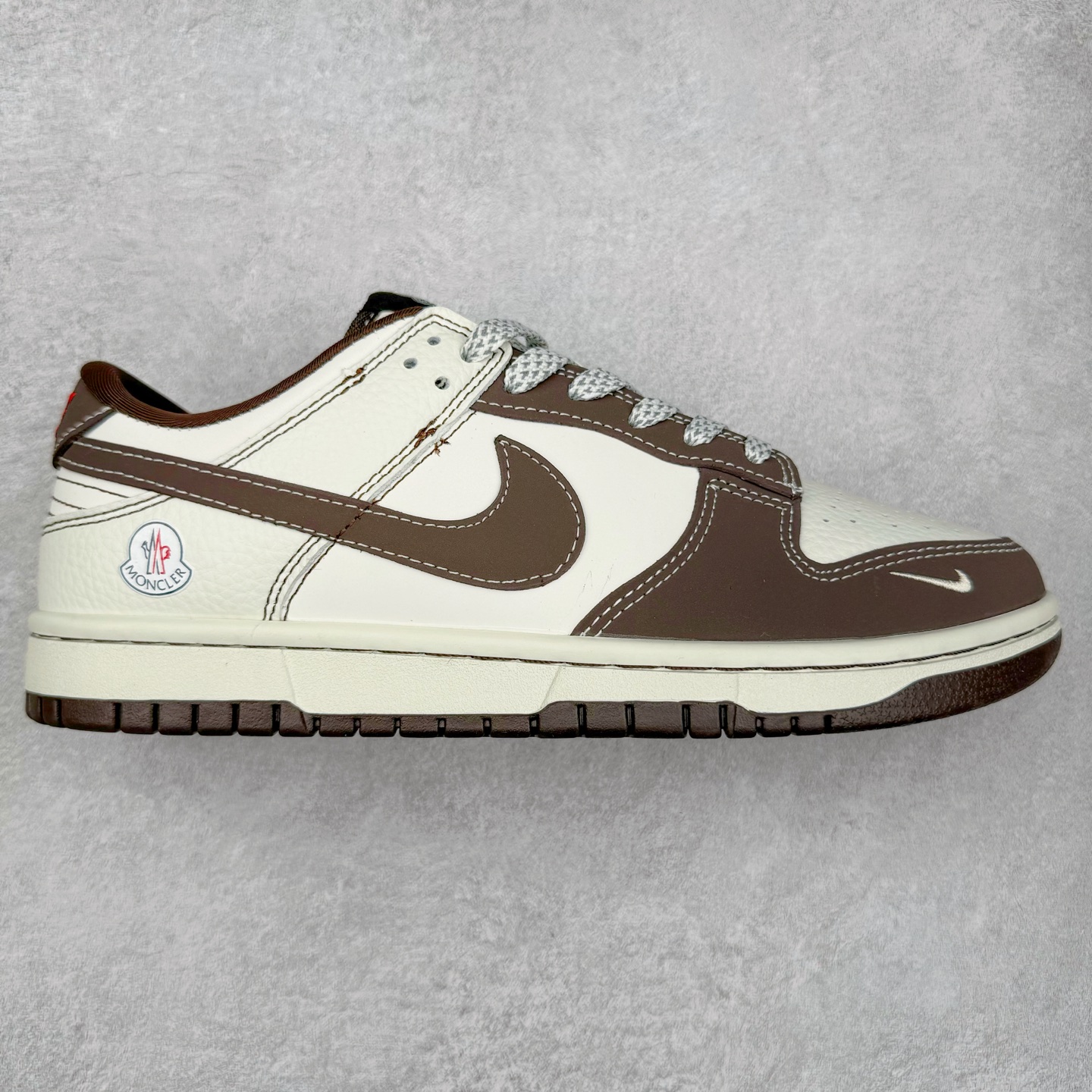 NK Dunk Low 定制配色 AG3702-854 大厂出品 极力推荐 原装头层材料 独家版型蒸餾加工帶來的是更好的视觉和脚感体验大厂纯原品质出货 清洁度 电绣工艺 皮料切割干净无任何毛边 细节完美 尺码:36 36.5 37.5 38 38.5 39 40 40.5 41 42 42.5 43 44 44.5 45-选品中心