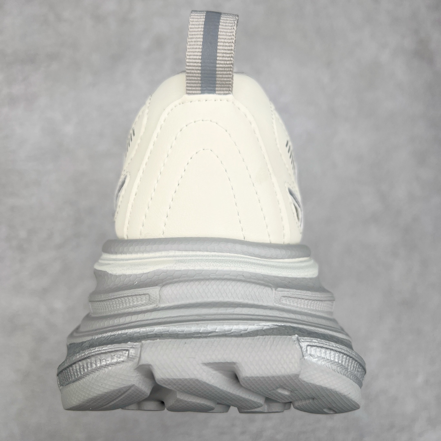 图片[8]-GG-CC Chunky Low白鹿同款独星球 2024新款GGCC低帮复古厚底增高老爹鞋 时髦look轻松定格 不费力展现率性氛围 原版正确大底 高档银盒 酷帅机能风不规则设计大底 8CM 增高厚底 大长腿既视感轻松拿捏 货号：G24X9833 尺码：35 36 37 38 39 40-选品中心