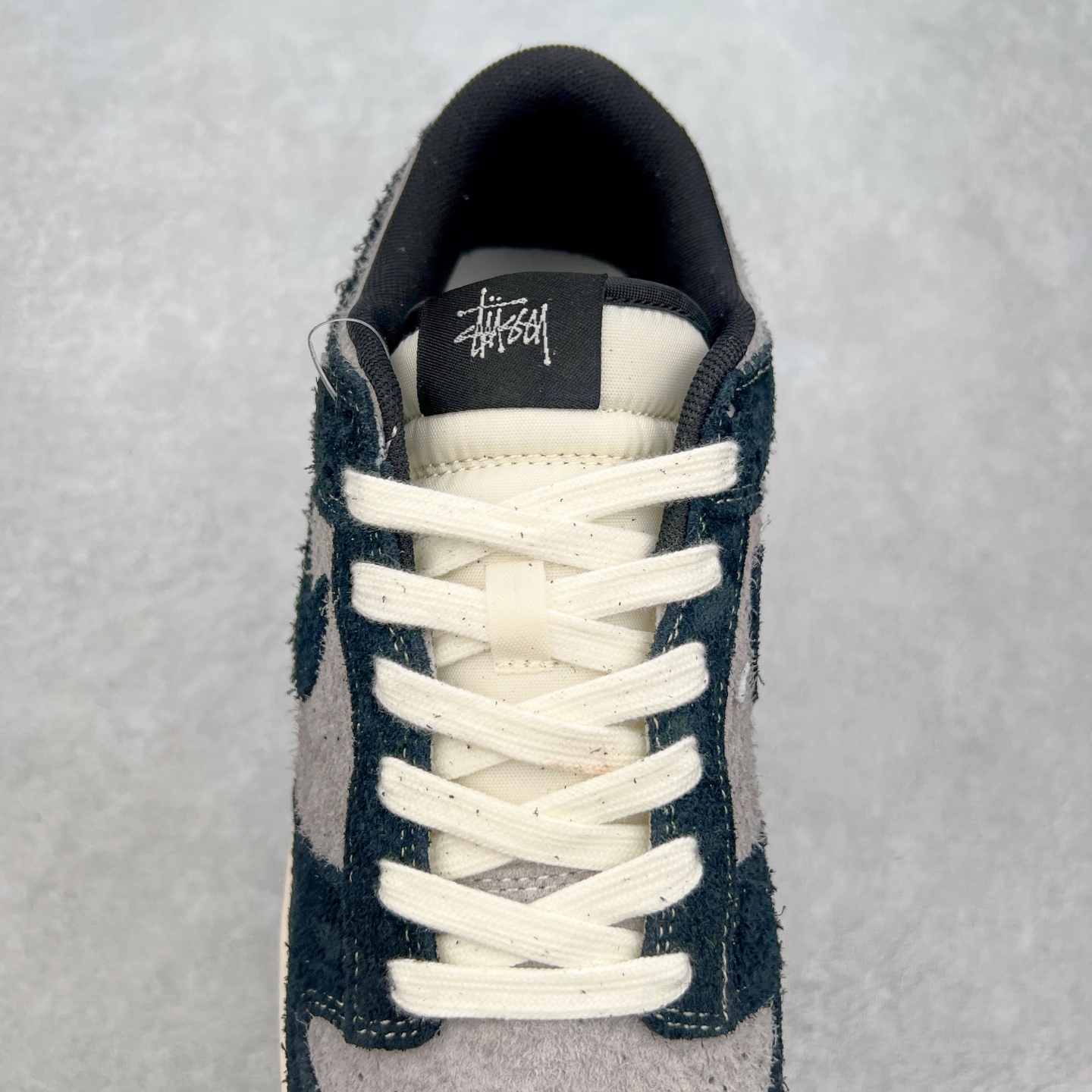 图片[5]-NK Dunk Low 定制配色 MM1089-028 大厂出品 极力推荐 原装头层材料 独家版型蒸餾加工帶來的是更好的视觉和脚感体验大厂纯原品质出货 清洁度 电绣工艺 皮料切割干净无任何毛边 细节完美 尺码：36 36.5 37.5 38 38.5 39 40 40.5 41 42 42.5 43 44 44.5 45-选品中心