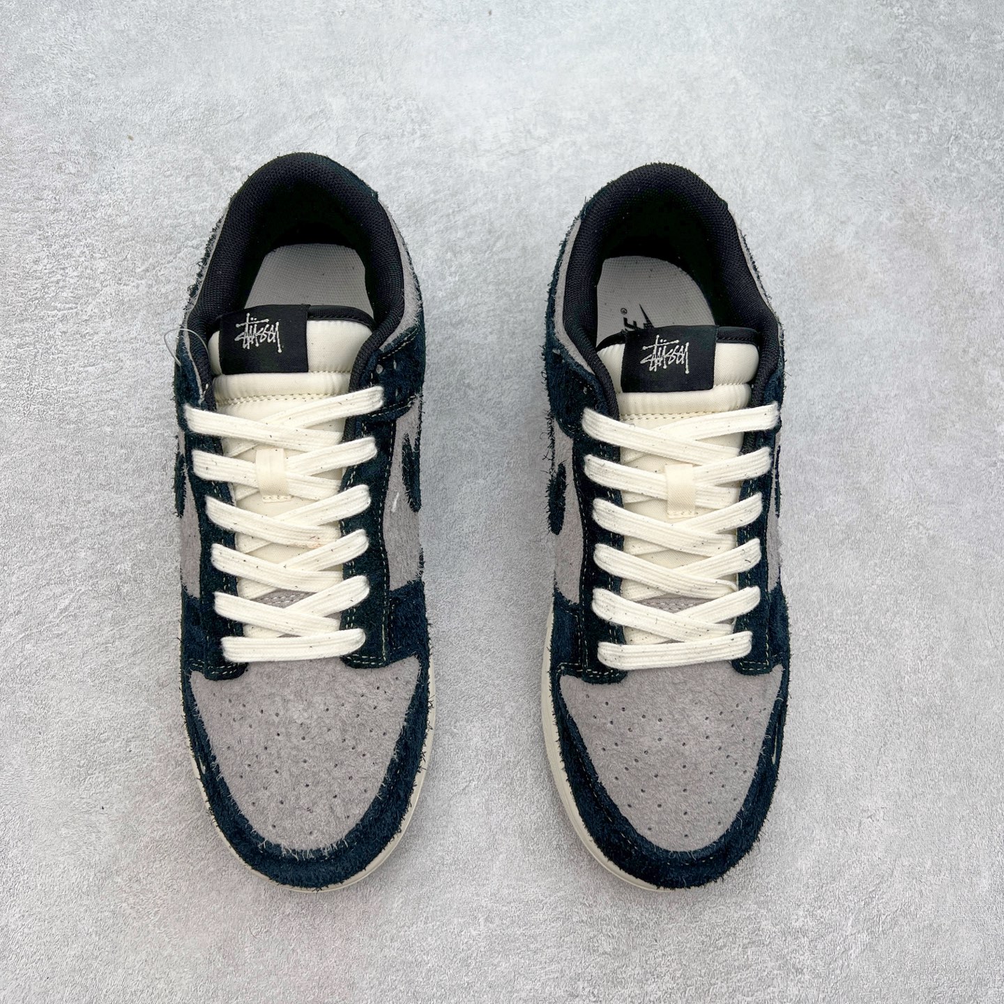 图片[2]-NK Dunk Low 定制配色 MM1089-028 大厂出品 极力推荐 原装头层材料 独家版型蒸餾加工帶來的是更好的视觉和脚感体验大厂纯原品质出货 清洁度 电绣工艺 皮料切割干净无任何毛边 细节完美 尺码：36 36.5 37.5 38 38.5 39 40 40.5 41 42 42.5 43 44 44.5 45-选品中心