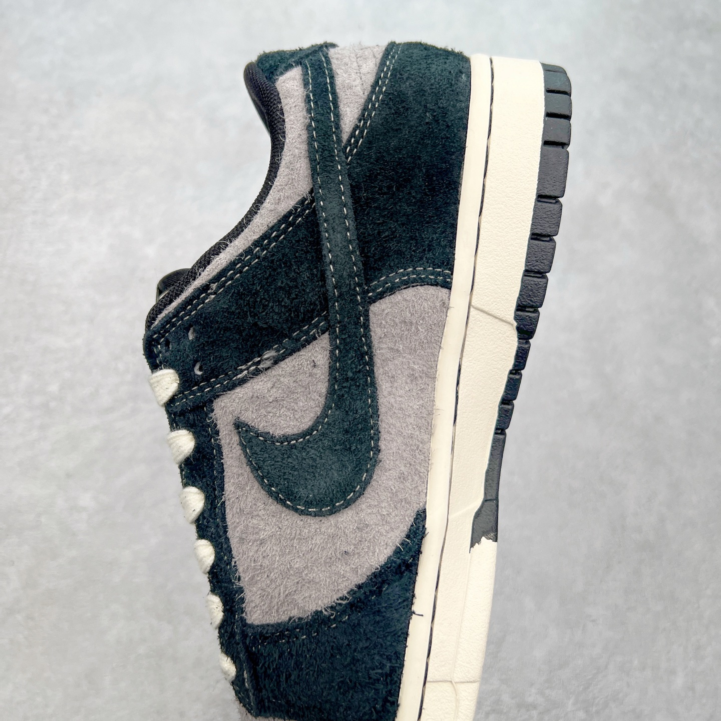 图片[7]-NK Dunk Low 定制配色 MM1089-028 大厂出品 极力推荐 原装头层材料 独家版型蒸餾加工帶來的是更好的视觉和脚感体验大厂纯原品质出货 清洁度 电绣工艺 皮料切割干净无任何毛边 细节完美 尺码：36 36.5 37.5 38 38.5 39 40 40.5 41 42 42.5 43 44 44.5 45-选品中心