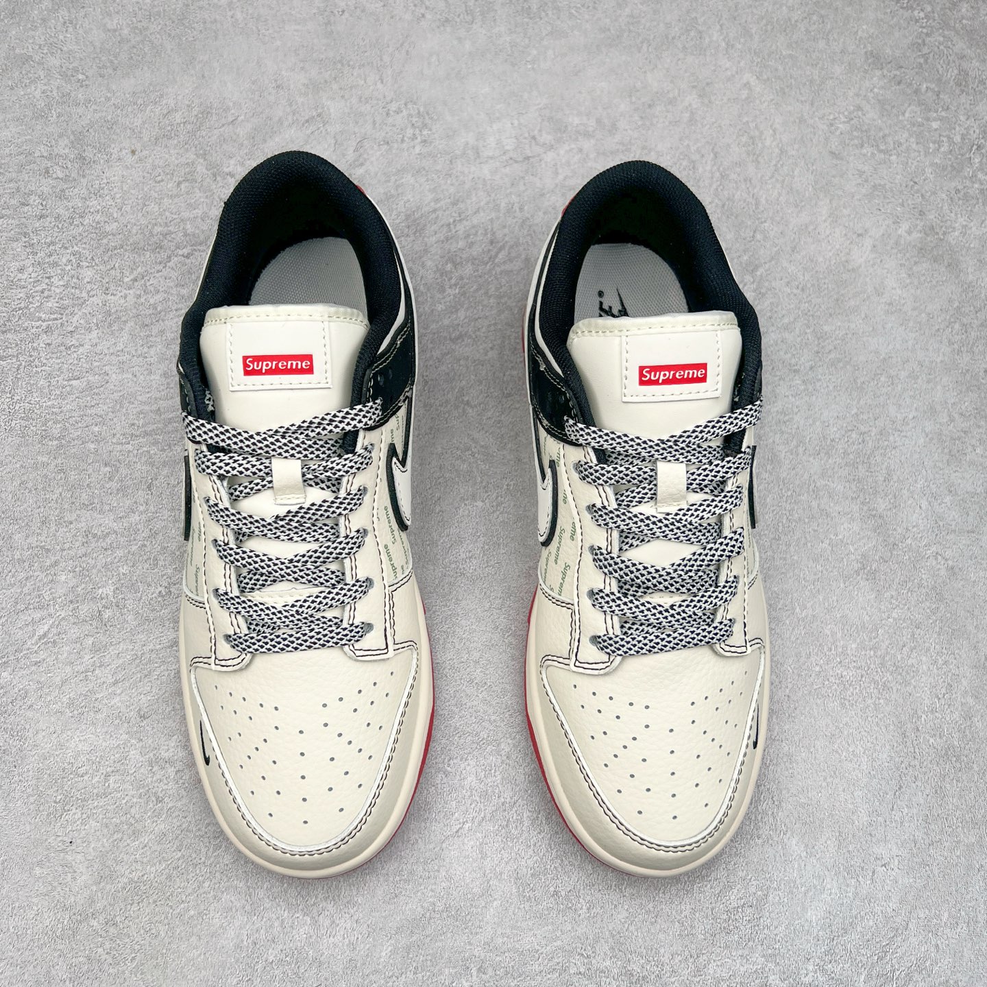 图片[2]-NK Dunk Low 定制配色 XS6089-504 大厂出品 极力推荐 原装头层材料 独家版型蒸餾加工帶來的是更好的视觉和脚感体验大厂纯原品质出货 清洁度 电绣工艺 皮料切割干净无任何毛边 细节完美 尺码：36 36.5 37.5 38 38.5 39 40 40.5 41 42 42.5 43 44 44.5 45-选品中心