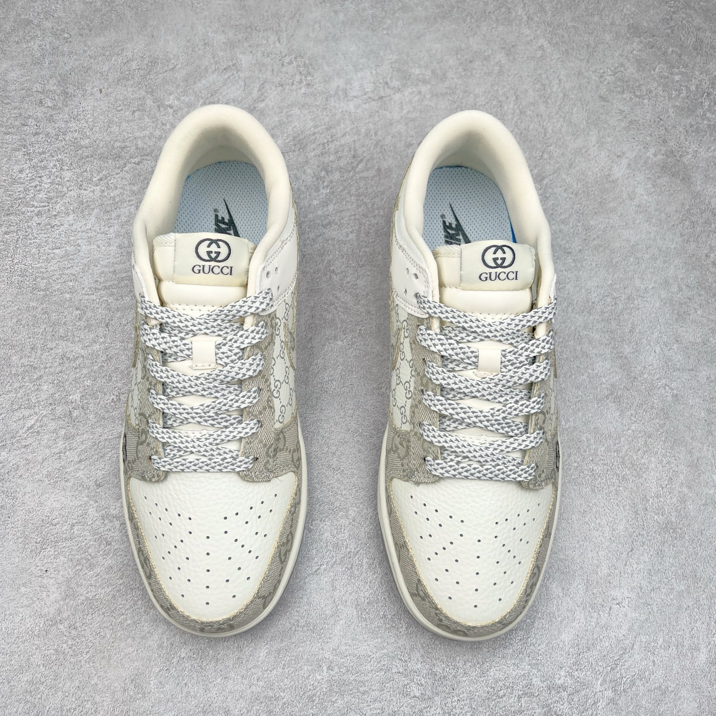 图片[2]-NK Dunk Low 定制配色 CH8311-239 大厂出品 极力推荐 原装头层材料 独家版型蒸餾加工帶來的是更好的视觉和脚感体验大厂纯原品质出货 清洁度 电绣工艺 皮料切割干净无任何毛边 细节完美 尺码：36 36.5 37.5 38 38.5 39 40 40.5 41 42 42.5 43 44 44.5 45-选品中心