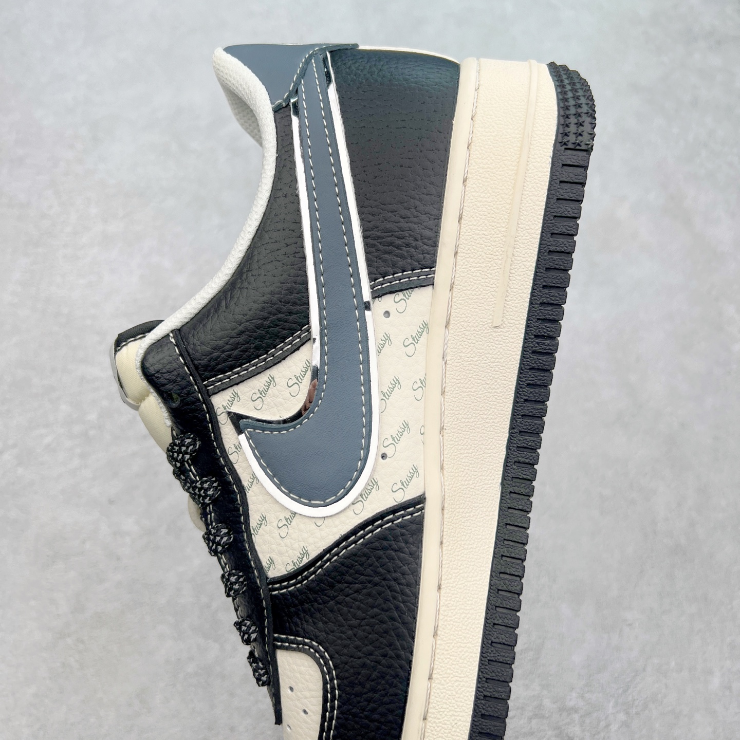 图片[7]-NK Air Force 1´07 Low 空军一号低帮百搭休闲运动板鞋 XZ6188-199 柔软、弹性十足的缓震性能和出色的中底设计 横跨复古与现代的外型结合 造就出风靡全球 三十多年的Force 1 直到今天还深受青睐 尺码：36 36.5 37.5 38 38.5 39 40 40.5 41 42 42.5 43 44 44.5 45-选品中心