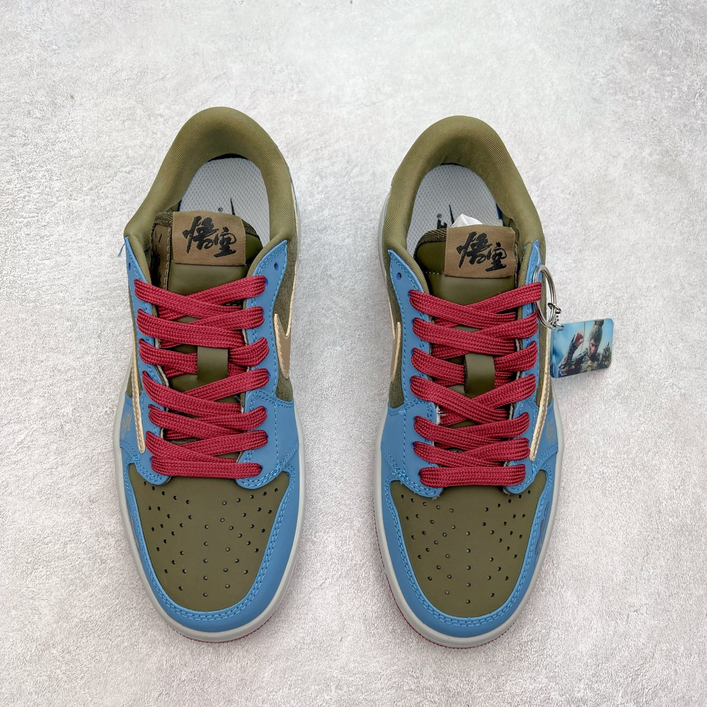 图片[2]-TS x Air Jordan AJ1 Low 倒钩低帮联名定制配色 CH6336-015 原厂内置气垫魔块 A模大底 头层小牛皮 鞋舌AJ原厂专用牛津布+AJ专用反口珍珠布+原厂无杂质高弹内里海棉+特殊封边弹力鞋带 尺码：36 36.5 37.5 38 38.5 39 40 40.5 41 42 42.5 43 44 44.5 45 46 47.5-选品中心