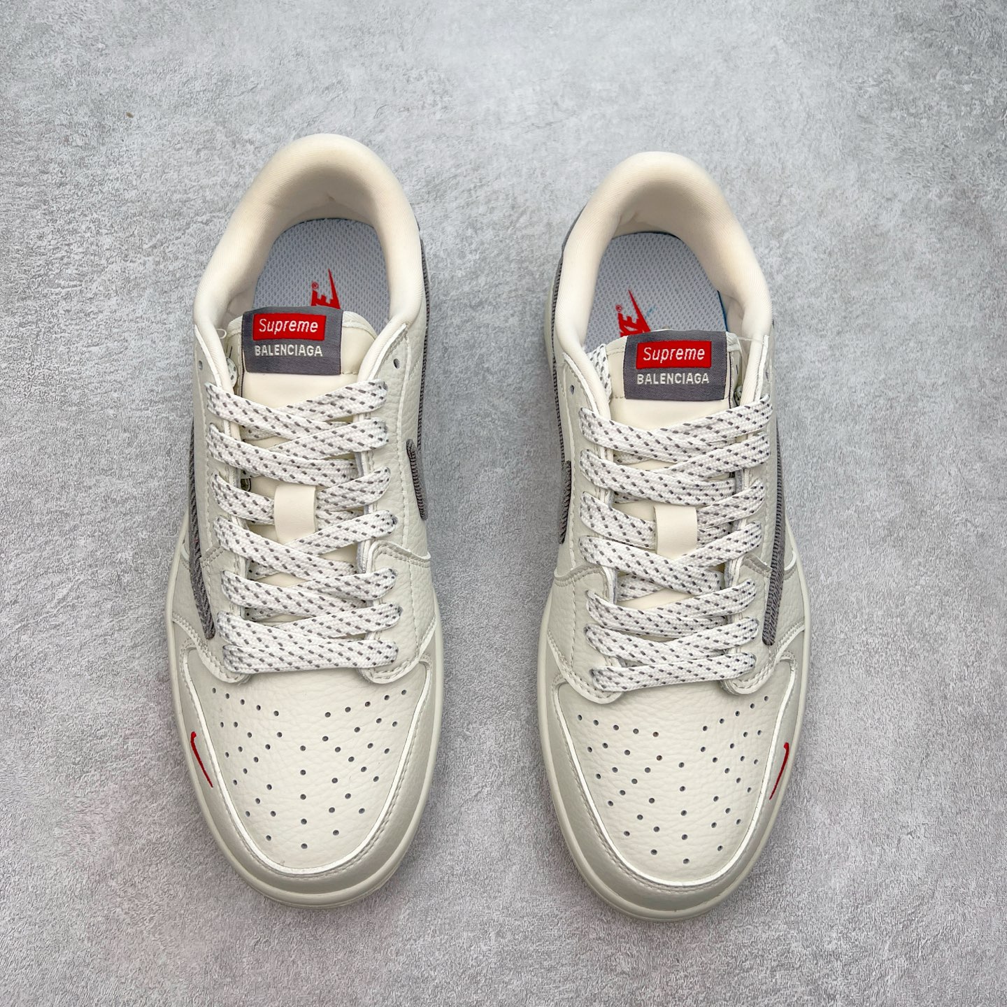 图片[2]-TS x Air Jordan AJ1 Low 倒钩低帮联名定制配色 FC1688-212 原厂内置气垫魔块 A模大底 头层小牛皮 鞋舌AJ原厂专用牛津布+AJ专用反口珍珠布+原厂无杂质高弹内里海棉+特殊封边弹力鞋带 尺码：36 36.5 37.5 38 38.5 39 40 40.5 41 42 42.5 43 44 44.5 45 46 47.5-选品中心