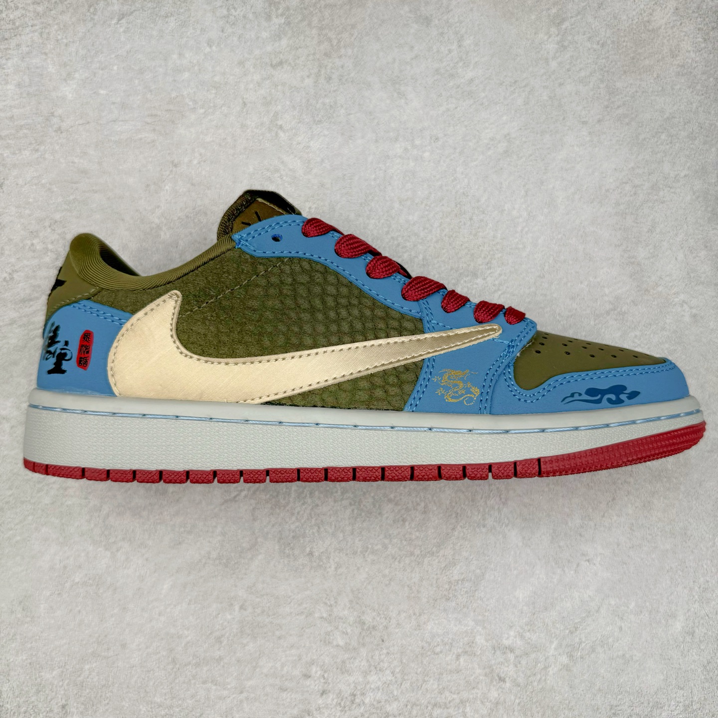 TS x Air Jordan AJ1 Low 倒钩低帮联名定制配色 CH6336-015 原厂内置气垫魔块 A模大底 头层小牛皮 鞋舌AJ原厂专用牛津布+AJ专用反口珍珠布+原厂无杂质高弹内里海棉+特殊封边弹力鞋带 尺码：36 36.5 37.5 38 38.5 39 40 40.5 41 42 42.5 43 44 44.5 45 46 47.5-选品中心