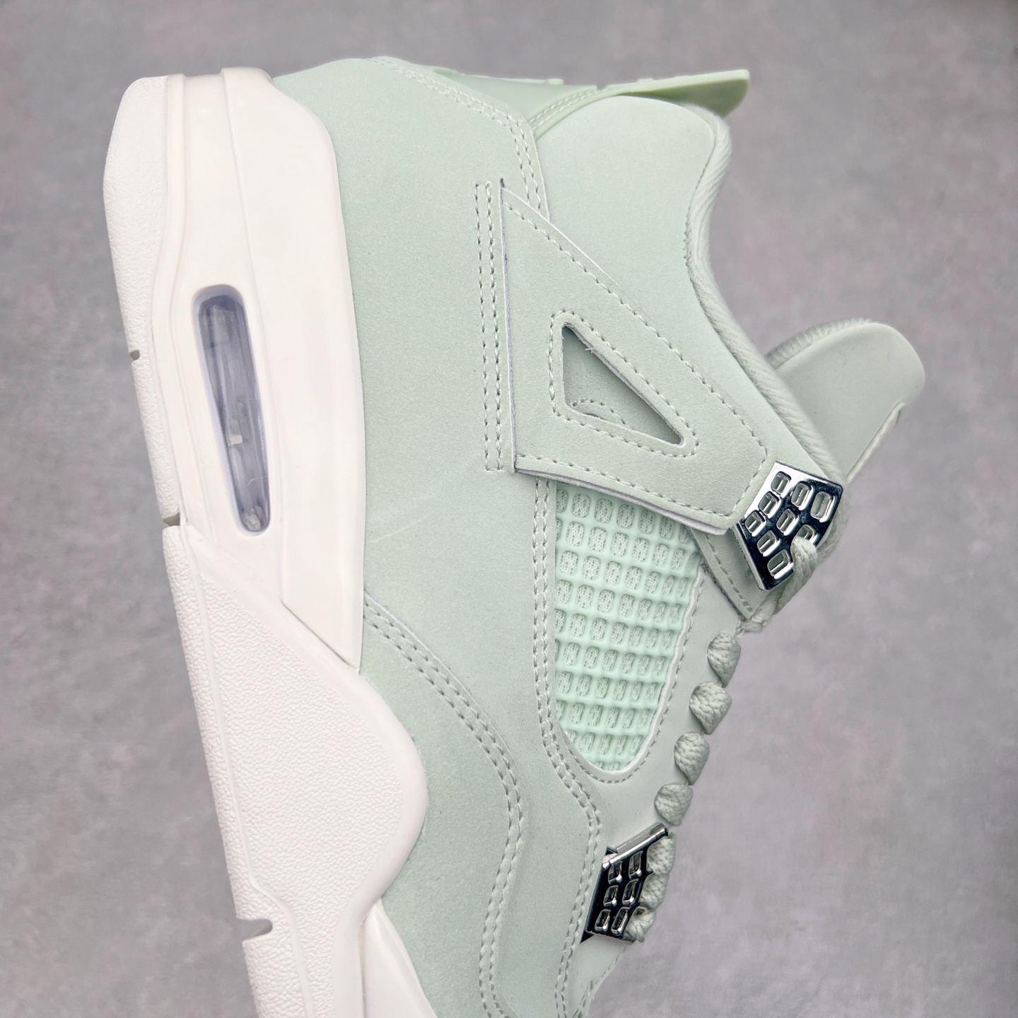 图片[6]-＃F版 Air Jordan AJ4 Retro \\\” Fear \\\” 黑白恐惧 复刻2024版 FQ8138-002 大厂出品 全头层加持 原鞋原楦原纸板同源开发 完美呈现乔4的版型 内侧正确双色网格 还原细节 原厂皮料 正确气垫颜色 正确网格工艺 正确拉帮工艺 全鞋原装材料制作 原档案原模具打造 支持全方位与正品对比 尺码：36 36.5 37.5 38 38.5 39 40 40.5 41 42 42.5 43 44 44.5 45 46 47.5-选品中心