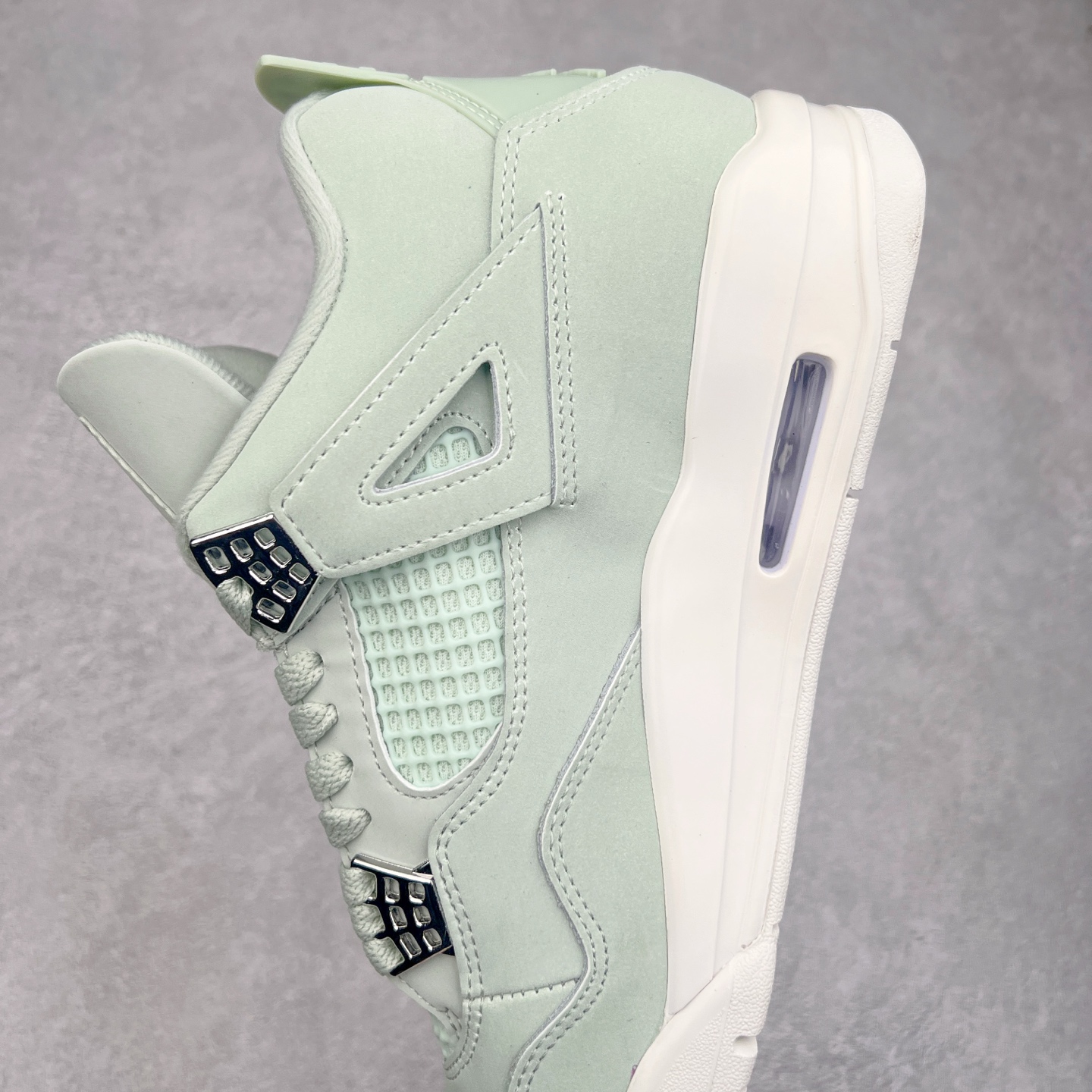 图片[7]-＃F版 Air Jordan AJ4 Retro \\\” Fear \\\” 黑白恐惧 复刻2024版 FQ8138-002 大厂出品 全头层加持 原鞋原楦原纸板同源开发 完美呈现乔4的版型 内侧正确双色网格 还原细节 原厂皮料 正确气垫颜色 正确网格工艺 正确拉帮工艺 全鞋原装材料制作 原档案原模具打造 支持全方位与正品对比 尺码：36 36.5 37.5 38 38.5 39 40 40.5 41 42 42.5 43 44 44.5 45 46 47.5-选品中心