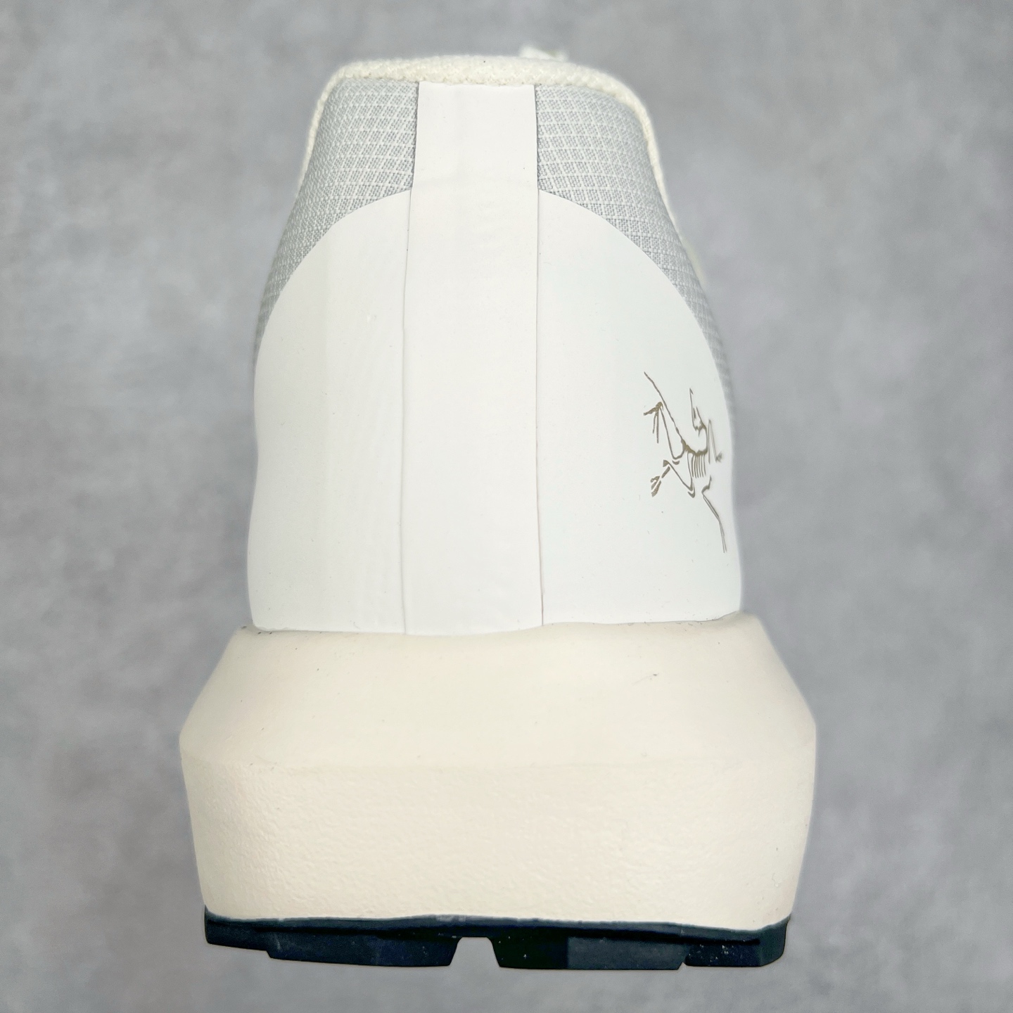 图片[8]-＃HP Arcteryx Norvan LD 4 GTX Hardloopschoen 始祖鸟户外防水透气低帮徒步登山鞋 Arcteryx中文名始祖鸟 加拿大户外服饰品牌 1989年创立于加拿大温哥华 始祖鸟来自加拿大海岸山脉 植根高山的专业户外品牌 始终秉承对精湛设计和工艺孜孜以求的准则 从1989年创立至今 Arcteryx始终不断在产品设计与做工上不惜工本 以满足始祖鸟的标准 品质、设计以及精简的理念造就了其良好的性能 并能满足严苛环境下的使用需求 尺码：39 40 41 42 43 44 45-选品中心