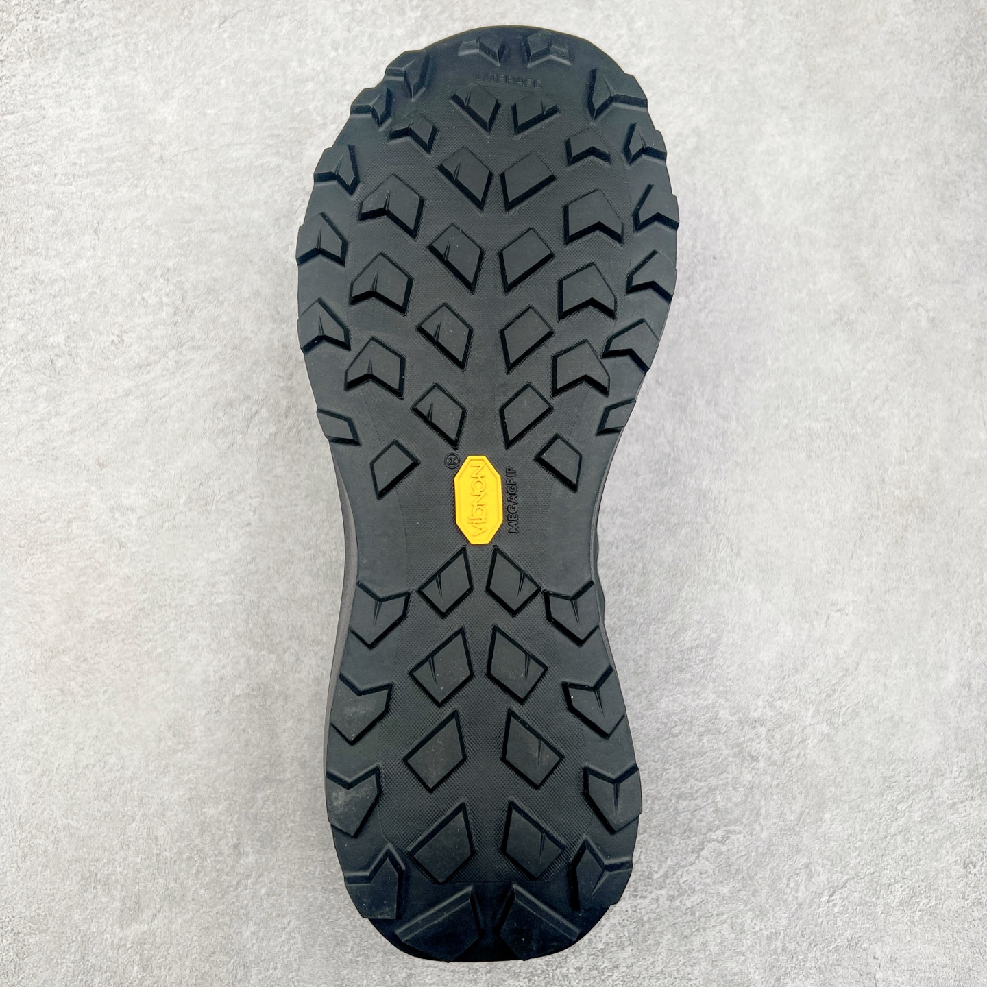 图片[9]-＃HP Arcteryx Norvan LD 4 GTX Hardloopschoen 始祖鸟户外防水透气低帮徒步登山鞋 Arcteryx中文名始祖鸟 加拿大户外服饰品牌 1989年创立于加拿大温哥华 始祖鸟来自加拿大海岸山脉 植根高山的专业户外品牌 始终秉承对精湛设计和工艺孜孜以求的准则 从1989年创立至今 Arcteryx始终不断在产品设计与做工上不惜工本 以满足始祖鸟的标准 品质、设计以及精简的理念造就了其良好的性能 并能满足严苛环境下的使用需求 尺码：39 40 41 42 43 44 45-选品中心