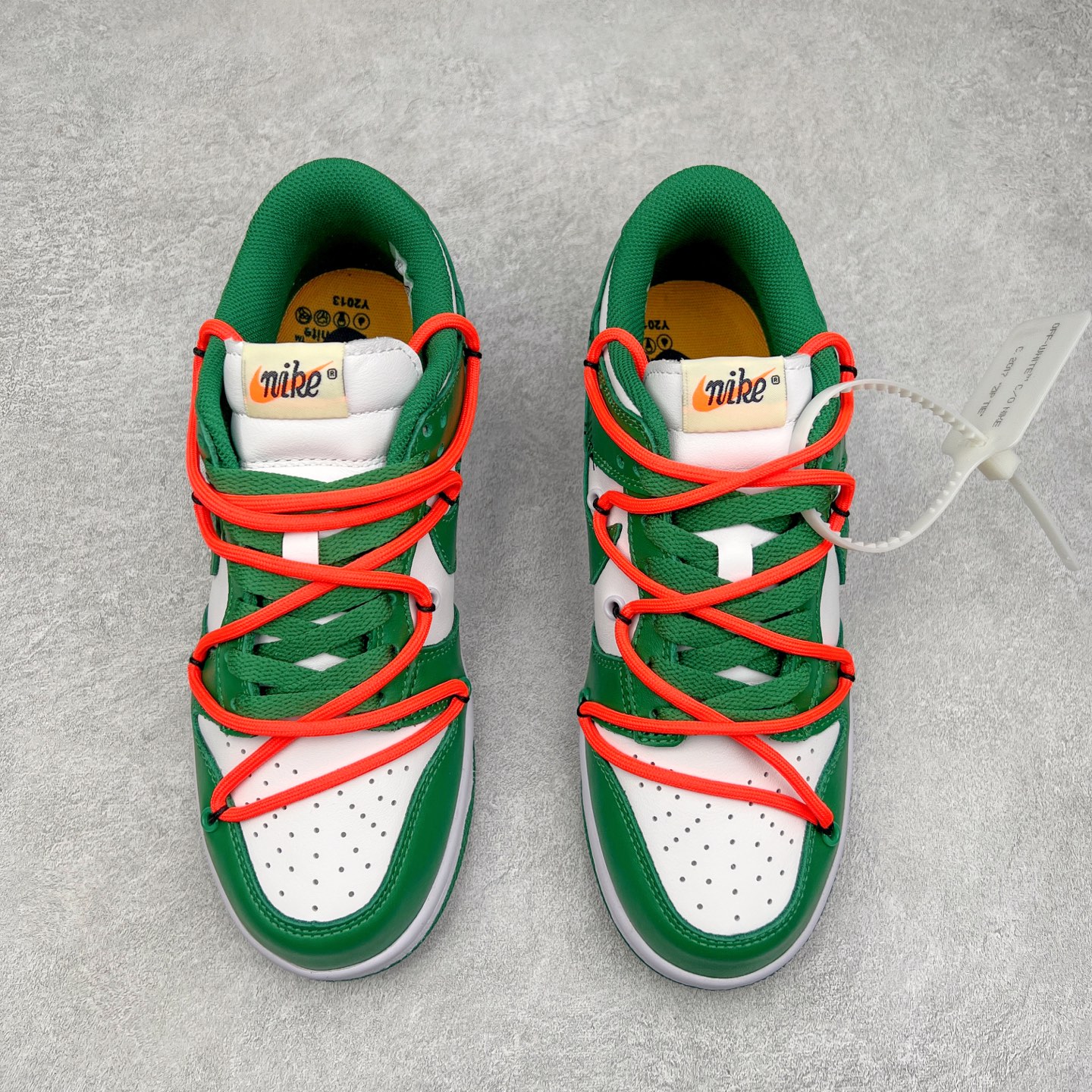 图片[2]-＃GT纯原特价福利 NK SB Dunk Low 系列 注意价格再次下调 之前3XX的东西 白菜价终极捡漏 全套原楦原模倾力打造完美版型 原厂Sadesa D7 皮料 细纹排气孔完全一致 独家原厂航空铝磨具打磨大底 鞋头坡度极致还原 无解鞋型 原盒原配 圈内天花板工艺 原厂冲刀 超高清洁度 全鞋零毛边皮料切割 采用原厂百宏鞋带以及原厂百宏织唛舌标 内标可供原厂几率过验 原厂中底布点胶 原厂中底布拉帮走线遵循公司 实拍调校N版已经零色差零失真 百分百还原实物色彩所见即所得 不存在货不对板色差等低级问题 选购参考实物拍摄 不混卖不参货 只用心做好货严格选品 承诺混一赔十 尺码对应库存明细‼️-选品中心