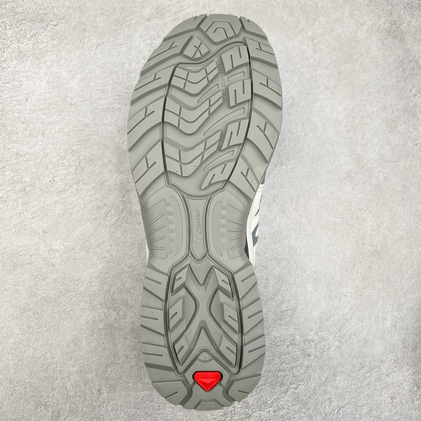 图片[9]-＃福利特价️ Salomon XT-QUEST ADV 萨洛蒙潮流越野机能户外功能鞋 纯原外贸平台特供订单 耗时半年巨作 全套原纸板楦头开发 原厂特供网布配套加持 确保原汁原味 完美呈现版型 原档数据独家私模五层组合大底 男女鞋同步官方开发至46.5 原装Ortholite轻量化鞋垫 中底布带钢印编号 原厂TPU锁扣 进口港宝加持 后跟自然饱满 还原公司包裹性 基于 SALOMON 初代 XT 鞋身造型并搭载 4D ADVANCED CHASSIS™ 大底打造而成 为这款 XT-QUEST 带来了多项足部控制与保护等功能性 如在运动过程中控制左右晃动的过程而提高稳定性、改善长途越野过程中足中到足尖的过渡、提高感知岩石的精确度以抵抗尖锐物体对脚底的伤害以及采用动态缓冲来增强穿着舒适感 从而减轻疲劳感 使 XT-QUEST 成为一双舒适且安全的户外之履 尺码：36 36.5 37.5 38 38.5 39 40 40.5 41 42 42.5 43 44 44.5 45-选品中心