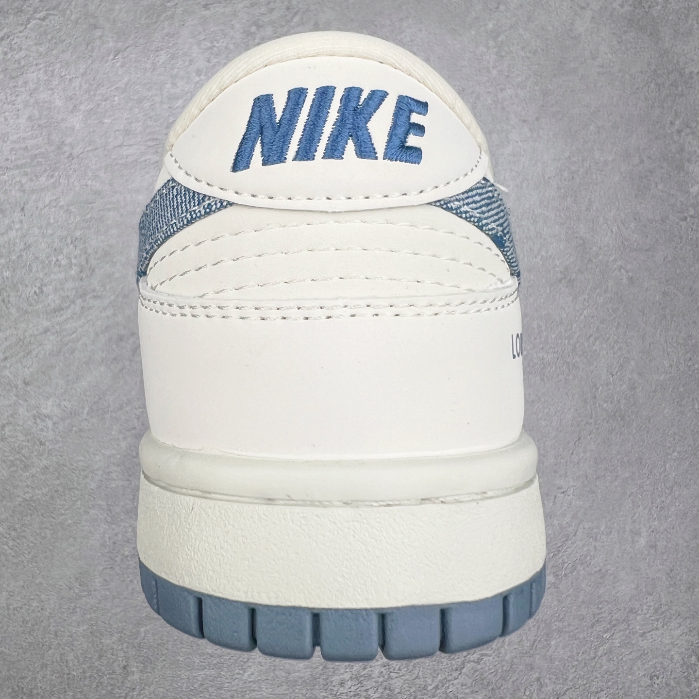 图片[8]-NK Dunk Low 定制配色 CH8311-237 大厂出品 极力推荐 原装头层材料 独家版型蒸餾加工帶來的是更好的视觉和脚感体验大厂纯原品质出货 清洁度 电绣工艺 皮料切割干净无任何毛边 细节完美 实拍调校N版已经零色差零失真 百分百还原实物色彩所见即所得 不存在货不对板色差等低级问题 选购参考实物拍摄 不混卖不参货 只用心做好货严格选品 承诺混一赔十 尺码：36 36.5 37.5 38 38.5 39 40 40.5 41 42 42.5 43 44 44.5 45 46-选品中心