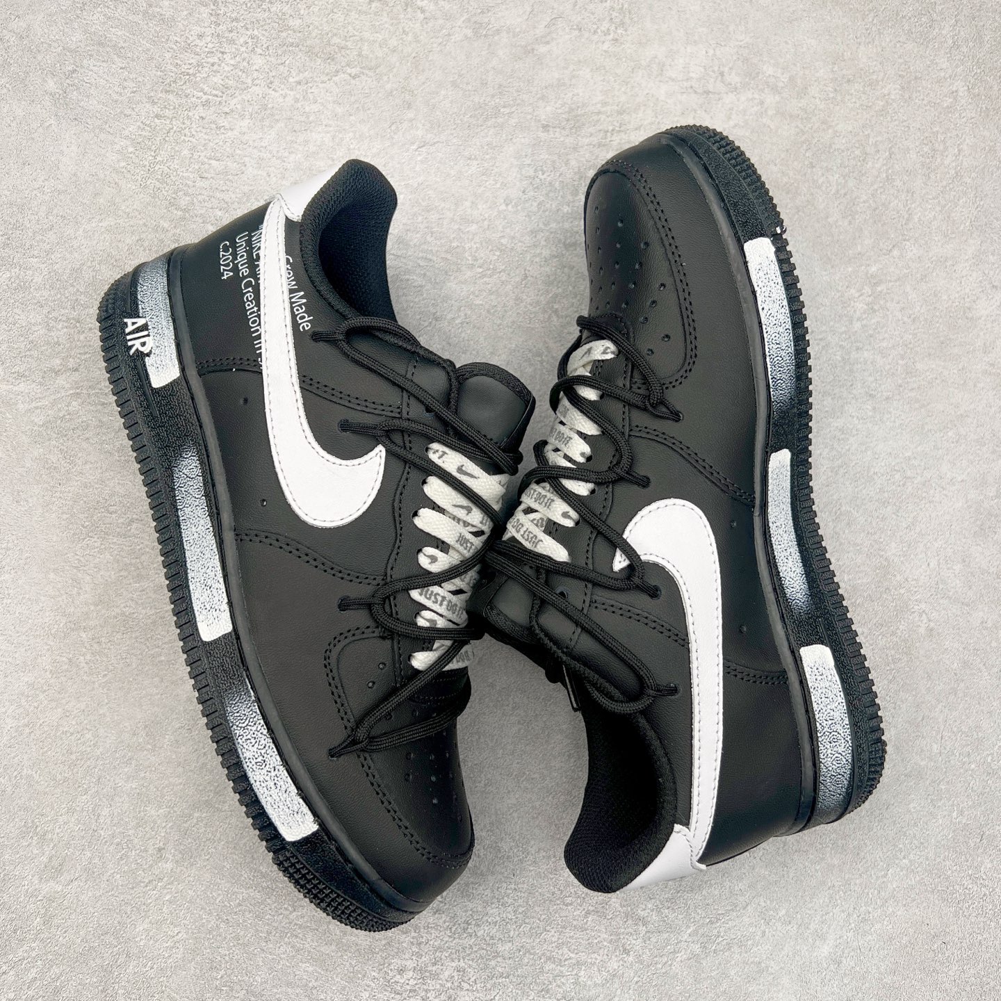 图片[3]-NK Air Force 1´07 Low 空军一号低帮百搭休闲运动板鞋 ZH0316-059 柔软、弹性十足的缓震性能和出色的中底设计 横跨复古与现代的外型结合 造就出风靡全球 三十多年的Force 1 直到今天还深受青睐 实拍调校N版已经零色差零失真 百分百还原实物色彩所见即所得 不存在货不对板色差等低级问题 选购参考实物拍摄 不混卖不参货 只用心做好货严格选品 承诺混一赔十 尺码：36 36.5 37.5 38 38.5 39 40 40.5 41 42 42.5 43 44 44.5 45 46-选品中心