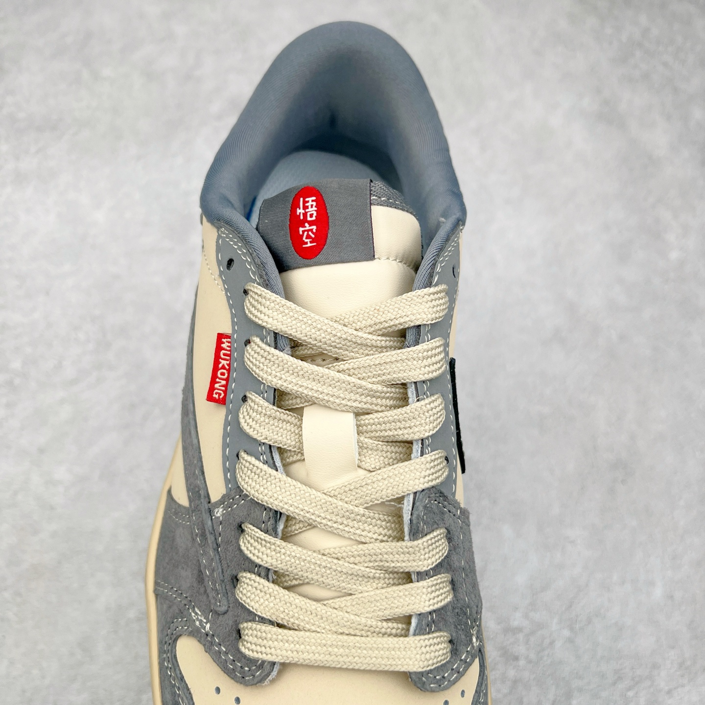 图片[5]-TS x Air Jordan AJ1 Low 倒钩低帮联名定制配色 CH6336-013 原厂内置气垫魔块 A模大底 头层小牛皮 鞋舌AJ原厂专用牛津布+AJ专用反口珍珠布+原厂无杂质高弹内里海棉+特殊封边弹力鞋带 实拍调校N版已经零色差零失真 百分百还原实物色彩所见即所得 不存在货不对板色差等低级问题 选购参考实物拍摄 不混卖不参货 只用心做好货严格选品 承诺混一赔十 尺码：36 36.5 37.5 38 38.5 39 40 40.5 41 42 42.5 43 44 44.5 45-选品中心