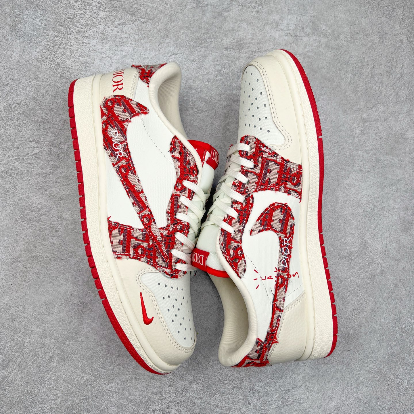 图片[3]-TS x Air Jordan AJ1 Low 倒钩低帮联名定制配色 XS2024-042 原厂内置气垫魔块 A模大底 头层小牛皮 鞋舌AJ原厂专用牛津布+AJ专用反口珍珠布+原厂无杂质高弹内里海棉+特殊封边弹力鞋带 实拍调校N版已经零色差零失真 百分百还原实物色彩所见即所得 不存在货不对板色差等低级问题 选购参考实物拍摄 不混卖不参货 只用心做好货严格选品 承诺混一赔十 尺码：36 36.5 37.5 38 38.5 39 40 40.5 41 42 42.5 43 44 44.5 45-选品中心
