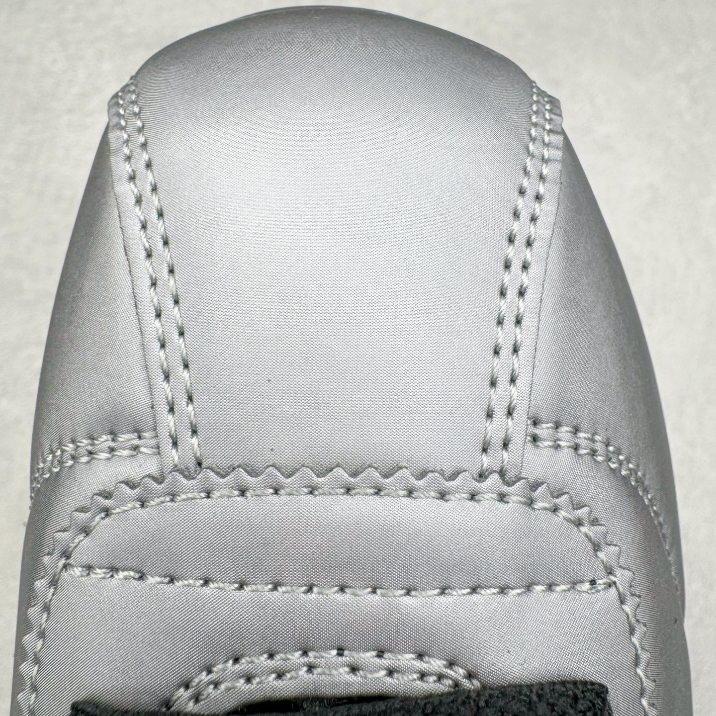 图片[17]-＃JC纯原 NK Classic Cortez Leather 阿甘复古初代皮革慢跑鞋 HQ3490-099 实体平台指令订单 全套原纸板楦头开发 原厂数据大底磨具 一比一鞋头弧度高度鞋身弧度 细节品控鞋型随意对比 正确烫金高频细节 公司级标准检验QC 区分市面一切版本 完美复刻阿甘复古鞋型 尺码：35.5 36 36.5 37.5 38 38.5 39 40 40.5 41 42 42.5 43 44 44.5 45-选品中心