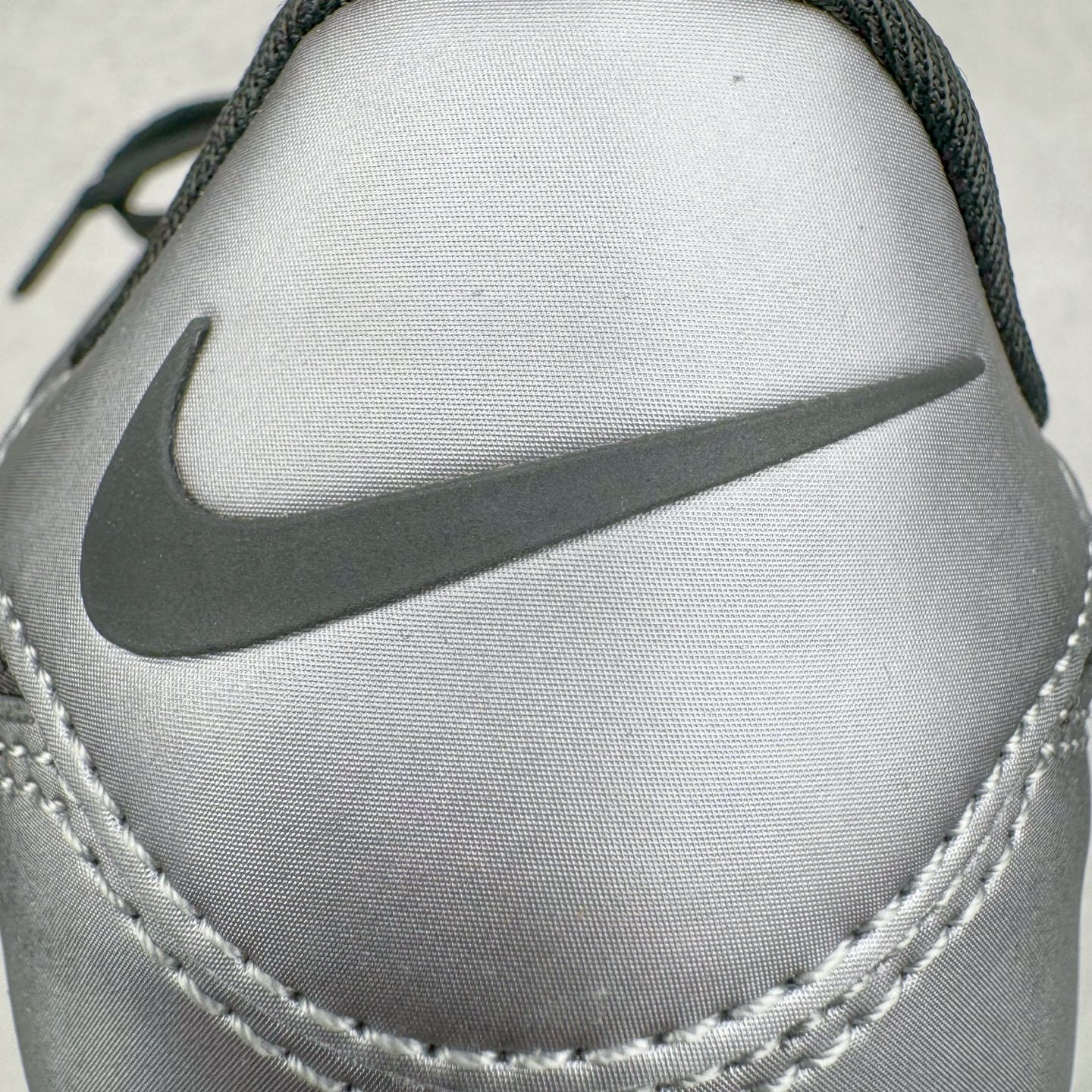 图片[18]-＃JC纯原 NK Classic Cortez Leather 阿甘复古初代皮革慢跑鞋 HQ3490-099 实体平台指令订单 全套原纸板楦头开发 原厂数据大底磨具 一比一鞋头弧度高度鞋身弧度 细节品控鞋型随意对比 正确烫金高频细节 公司级标准检验QC 区分市面一切版本 完美复刻阿甘复古鞋型 尺码：35.5 36 36.5 37.5 38 38.5 39 40 40.5 41 42 42.5 43 44 44.5 45-选品中心