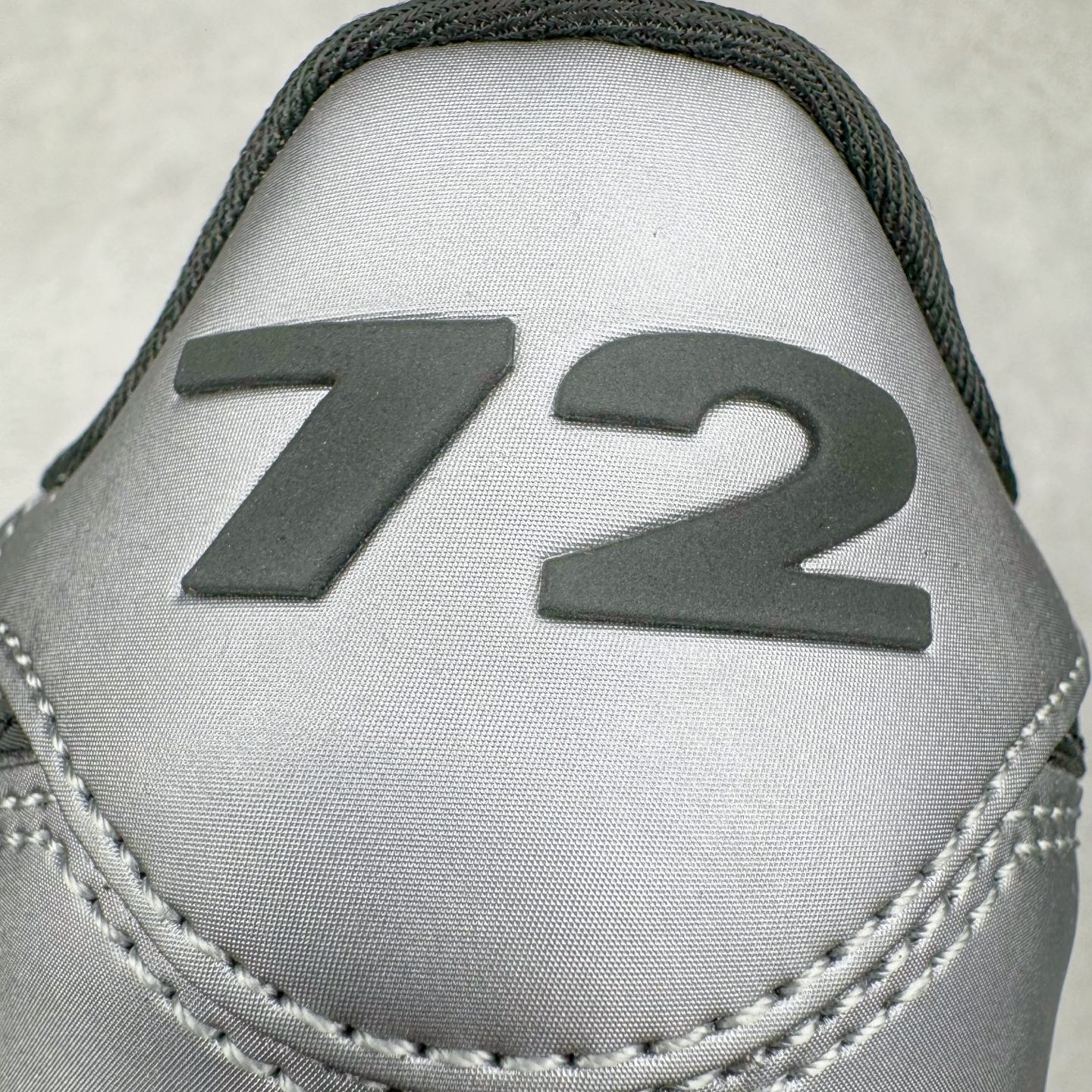 图片[10]-＃JC纯原 NK Classic Cortez Leather 阿甘复古初代皮革慢跑鞋 HQ3490-099 实体平台指令订单 全套原纸板楦头开发 原厂数据大底磨具 一比一鞋头弧度高度鞋身弧度 细节品控鞋型随意对比 正确烫金高频细节 公司级标准检验QC 区分市面一切版本 完美复刻阿甘复古鞋型 尺码：35.5 36 36.5 37.5 38 38.5 39 40 40.5 41 42 42.5 43 44 44.5 45-选品中心