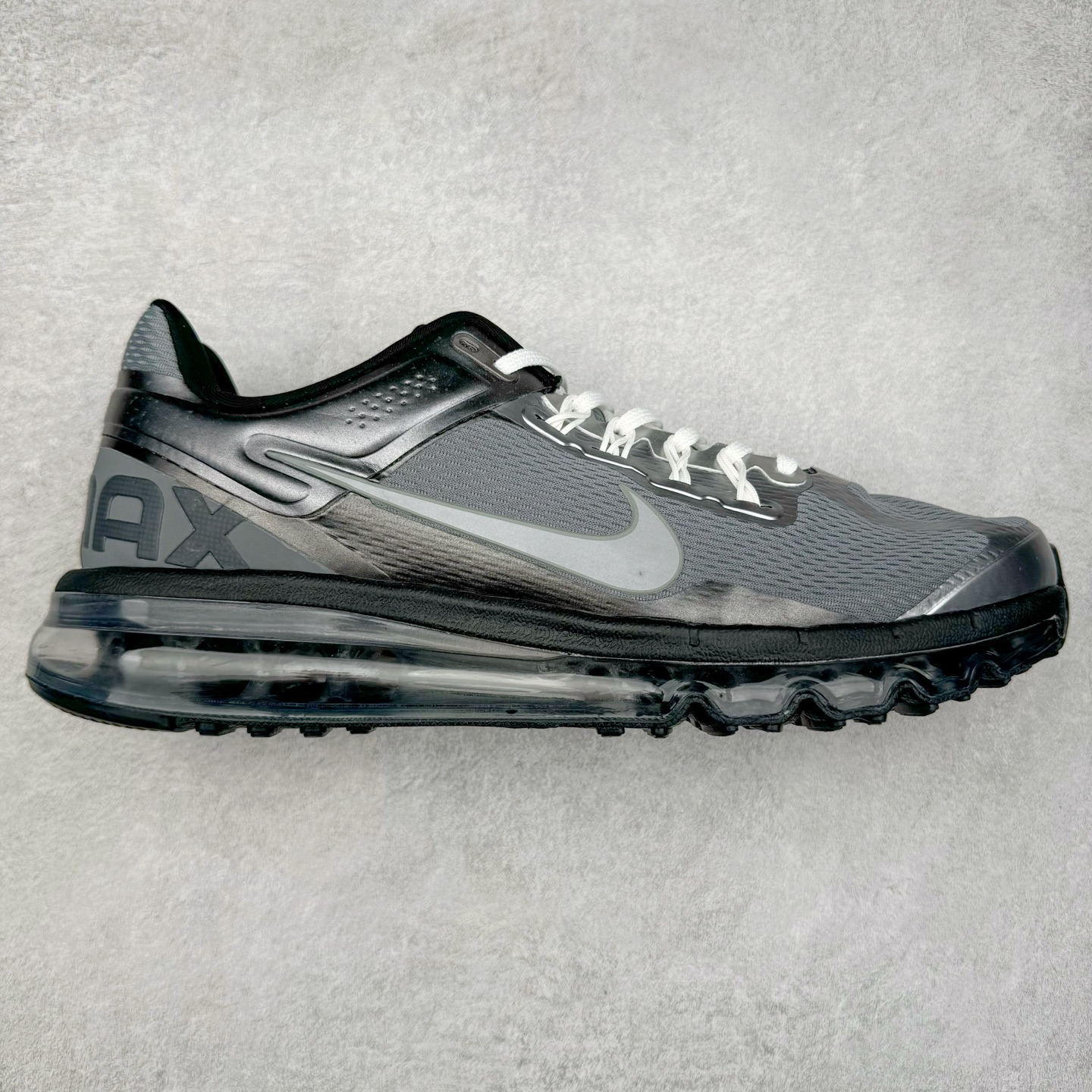 图片[5]-＃纯原 NK Air Max 2013 经典舒适时尚耐磨透气低帮气垫跑步鞋 携时尚设计闪亮回归 出众有型 采用网眼布细节和运动风无缝覆面 助你保持清爽感受 塑就焕新造型 经典 Flywire 设计搭配经典全掌型 Max Air 缓震配置 缔造出众舒适感和支撑效果实拍调校N版已经零色差零失真 百分百还原实物色彩所见即所得 不存在货不对板色差等低级问题 选购参考实物拍摄 不混卖不参货 只用心做好货严格选品 承诺混一赔十 尺码：35.5 36 36.5 37.5 38 38.5 39 40 40.5 41 42 42.5 43 44 44.5 45 46 46.5-选品中心
