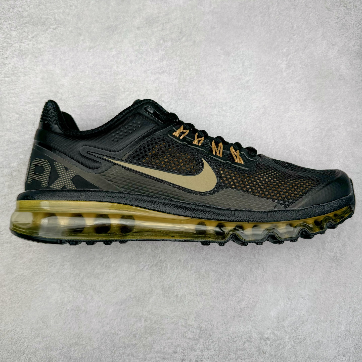 图片[4]-＃纯原 NK Air Max 2013 经典舒适时尚耐磨透气低帮气垫跑步鞋 携时尚设计闪亮回归 出众有型 采用网眼布细节和运动风无缝覆面 助你保持清爽感受 塑就焕新造型 经典 Flywire 设计搭配经典全掌型 Max Air 缓震配置 缔造出众舒适感和支撑效果实拍调校N版已经零色差零失真 百分百还原实物色彩所见即所得 不存在货不对板色差等低级问题 选购参考实物拍摄 不混卖不参货 只用心做好货严格选品 承诺混一赔十 尺码：35.5 36 36.5 37.5 38 38.5 39 40 40.5 41 42 42.5 43 44 44.5 45 46 46.5-选品中心