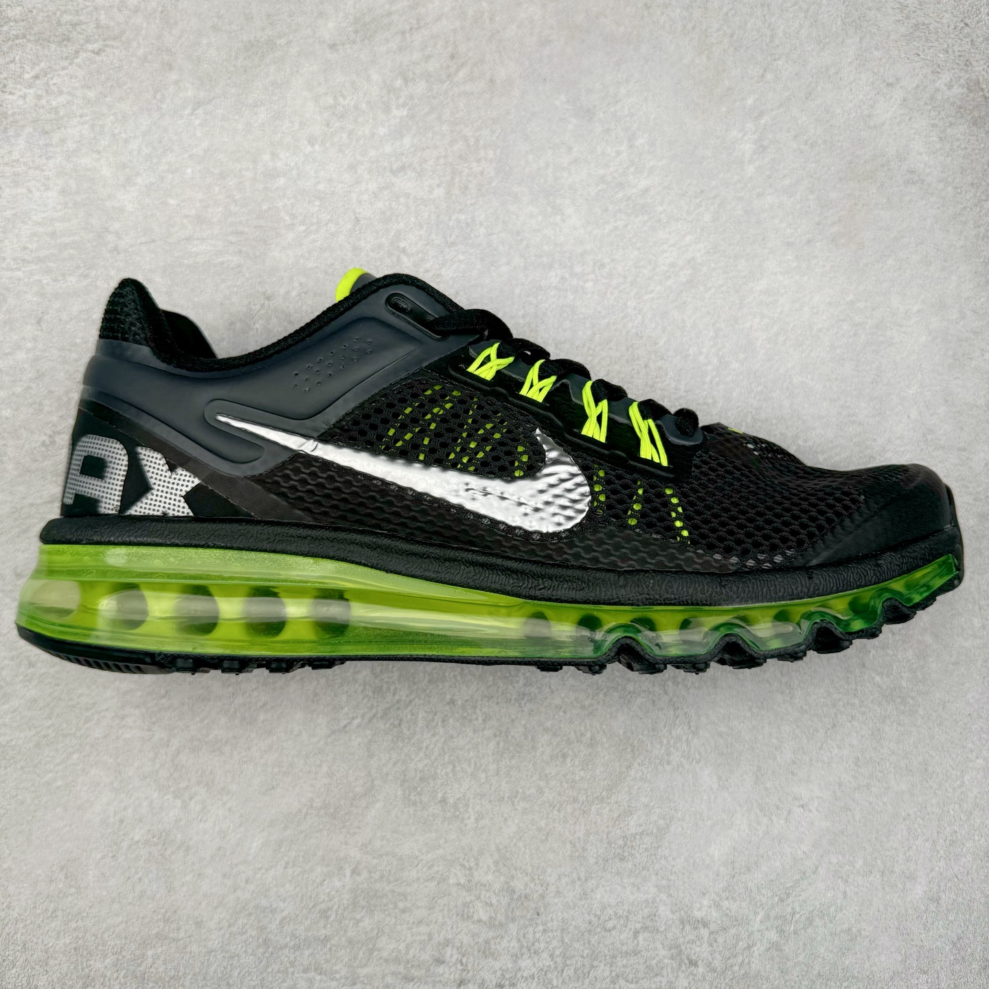 图片[2]-＃纯原 NK Air Max 2013 经典舒适时尚耐磨透气低帮气垫跑步鞋 携时尚设计闪亮回归 出众有型 采用网眼布细节和运动风无缝覆面 助你保持清爽感受 塑就焕新造型 经典 Flywire 设计搭配经典全掌型 Max Air 缓震配置 缔造出众舒适感和支撑效果实拍调校N版已经零色差零失真 百分百还原实物色彩所见即所得 不存在货不对板色差等低级问题 选购参考实物拍摄 不混卖不参货 只用心做好货严格选品 承诺混一赔十 尺码：35.5 36 36.5 37.5 38 38.5 39 40 40.5 41 42 42.5 43 44 44.5 45 46 46.5-选品中心