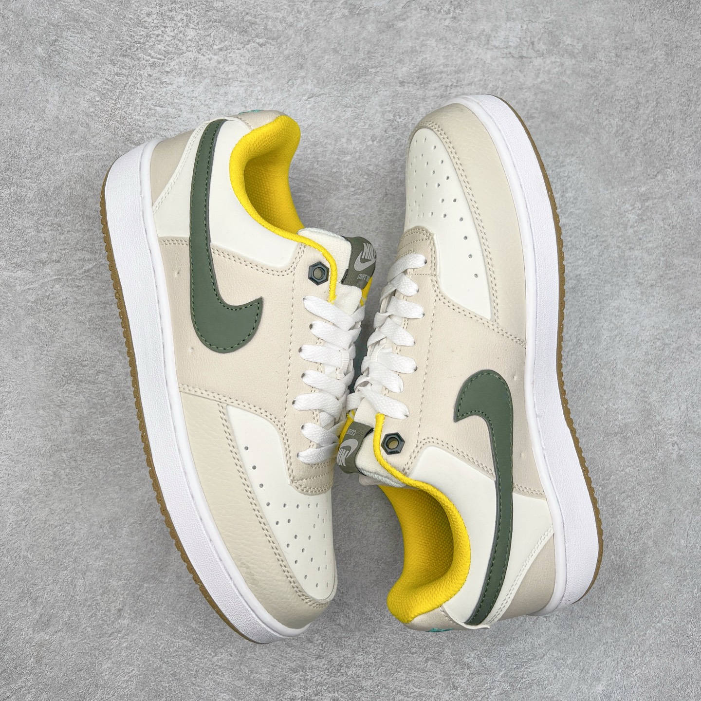 图片[3]-NK Court Vision Low CV低帮复古百搭透气休闲运动板鞋 口碑实力大厂出品 出货即市场巅峰 全套原纸板楦头开发 原汁原味 完美呈现版型 原数据独家私模大底 超高清洁度 极限压缩成本 超级跑量款式 经典耐用的设计 兼顾舒适脚感和出众风范 演绎匠心之作 结构性的支撑贴合感结合复古篮球设计 塑就场外全明星风范 实拍调校N版已经零色差零失真 百分百还原实物色彩所见即所得 不存在货不对板色差等低级问题 选购参考实物拍摄 不混卖不参货 只用心做好货严格选品 承诺混一赔十 尺码：36 36.5 37.5 38 38.5 39 40 40.5 41 42 42.5 43 44 44.5 45-选品中心