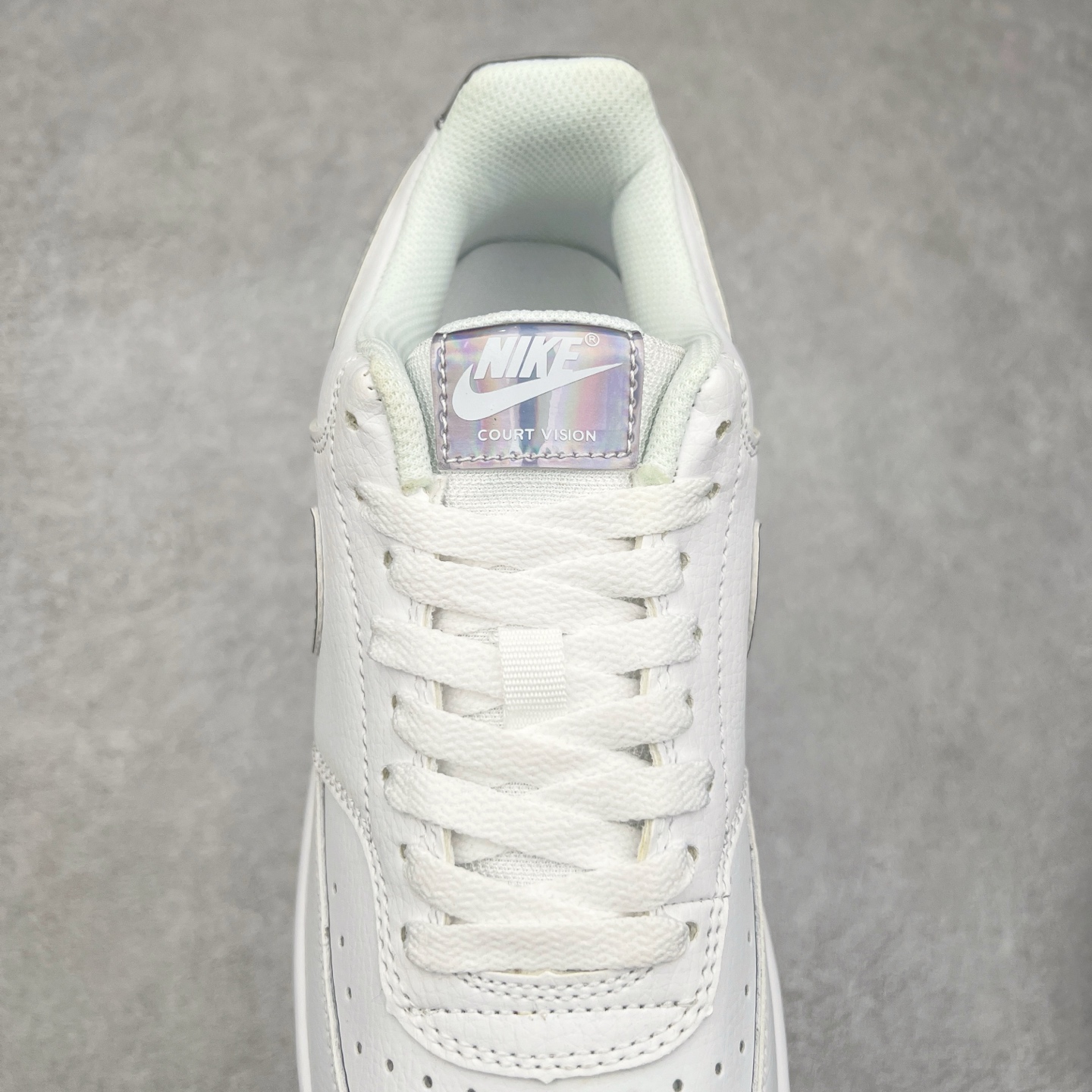 图片[5]-NK Court Vision Low CV低帮复古百搭透气休闲运动板鞋 口碑实力大厂出品 出货即市场巅峰 全套原纸板楦头开发 原汁原味 完美呈现版型 原数据独家私模大底 超高清洁度 极限压缩成本 超级跑量款式 经典耐用的设计 兼顾舒适脚感和出众风范 演绎匠心之作 结构性的支撑贴合感结合复古篮球设计 塑就场外全明星风范 实拍调校N版已经零色差零失真 百分百还原实物色彩所见即所得 不存在货不对板色差等低级问题 选购参考实物拍摄 不混卖不参货 只用心做好货严格选品 承诺混一赔十 尺码：36 36.5 37.5 38 38.5 39 40 40.5 41 42 42.5 43 44 44.5 45-选品中心