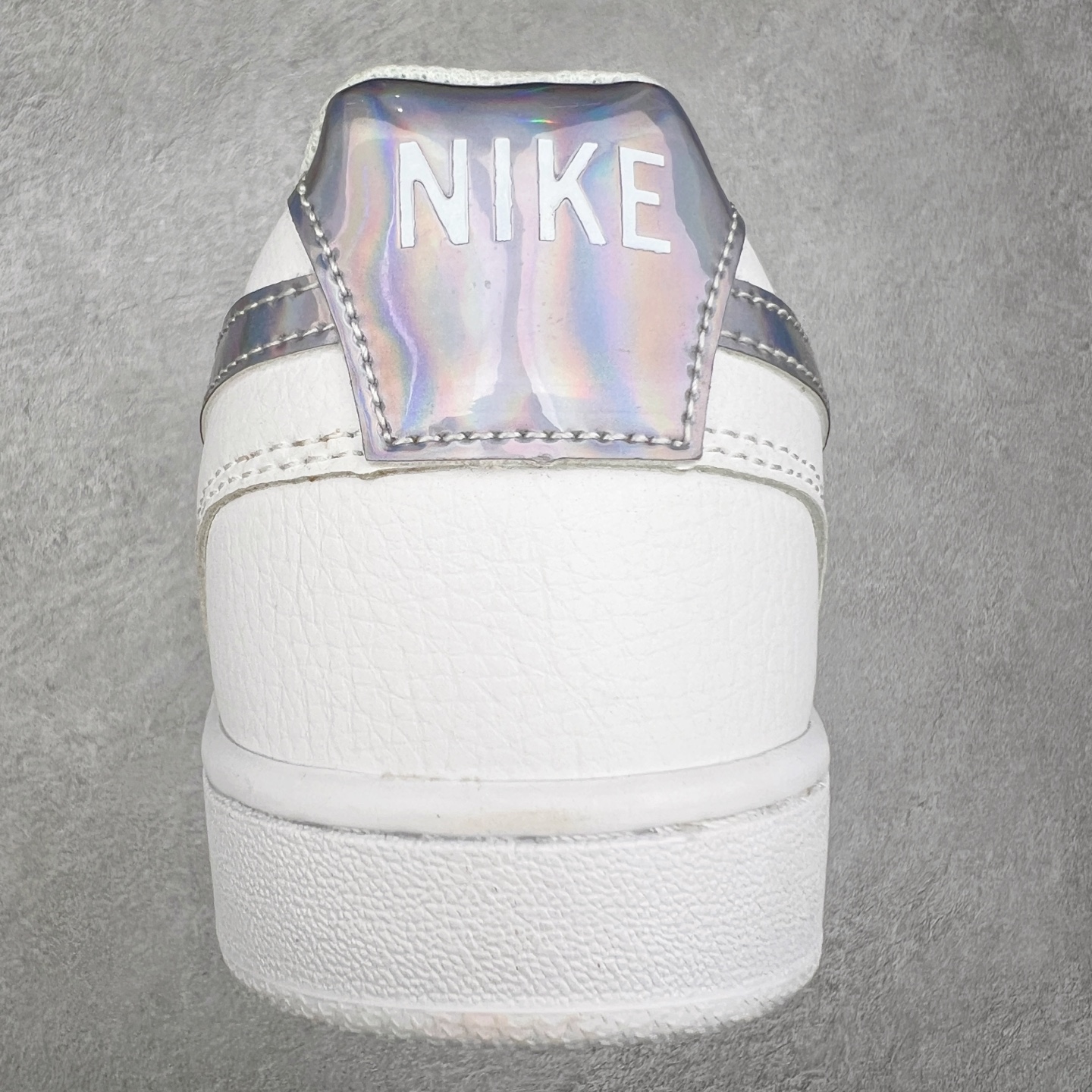 图片[8]-NK Court Vision Low CV低帮复古百搭透气休闲运动板鞋 口碑实力大厂出品 出货即市场巅峰 全套原纸板楦头开发 原汁原味 完美呈现版型 原数据独家私模大底 超高清洁度 极限压缩成本 超级跑量款式 经典耐用的设计 兼顾舒适脚感和出众风范 演绎匠心之作 结构性的支撑贴合感结合复古篮球设计 塑就场外全明星风范 实拍调校N版已经零色差零失真 百分百还原实物色彩所见即所得 不存在货不对板色差等低级问题 选购参考实物拍摄 不混卖不参货 只用心做好货严格选品 承诺混一赔十 尺码：36 36.5 37.5 38 38.5 39 40 40.5 41 42 42.5 43 44 44.5 45-选品中心