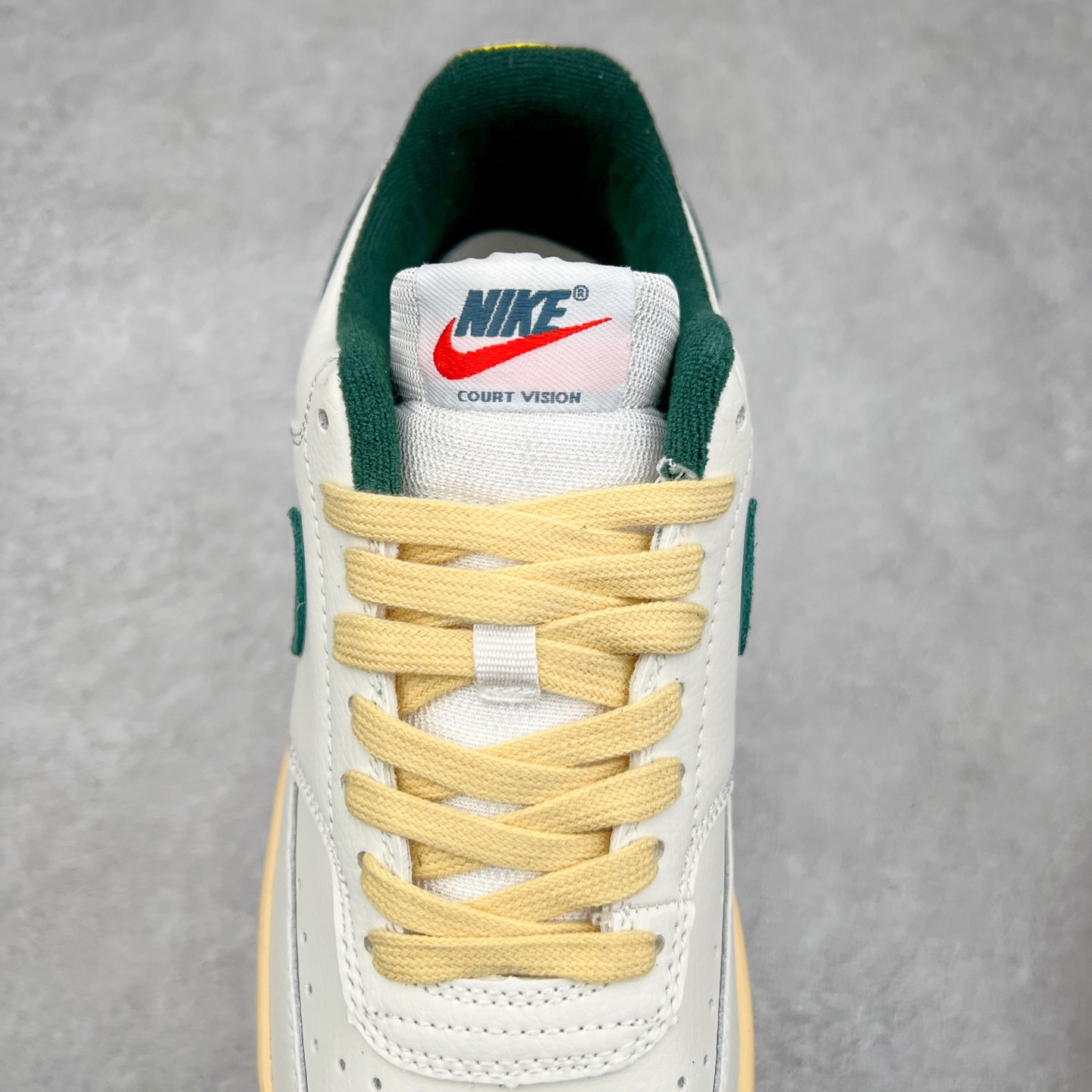 图片[5]-NK Court Vision Low CV低帮复古百搭透气休闲运动板鞋 口碑实力大厂出品 出货即市场巅峰 全套原纸板楦头开发 原汁原味 完美呈现版型 原数据独家私模大底 超高清洁度 极限压缩成本 超级跑量款式 经典耐用的设计 兼顾舒适脚感和出众风范 演绎匠心之作 结构性的支撑贴合感结合复古篮球设计 塑就场外全明星风范 实拍调校N版已经零色差零失真 百分百还原实物色彩所见即所得 不存在货不对板色差等低级问题 选购参考实物拍摄 不混卖不参货 只用心做好货严格选品 承诺混一赔十 尺码：36 36.5 37.5 38 38.5 39 40 40.5 41 42 42.5 43 44 44.5 45-选品中心